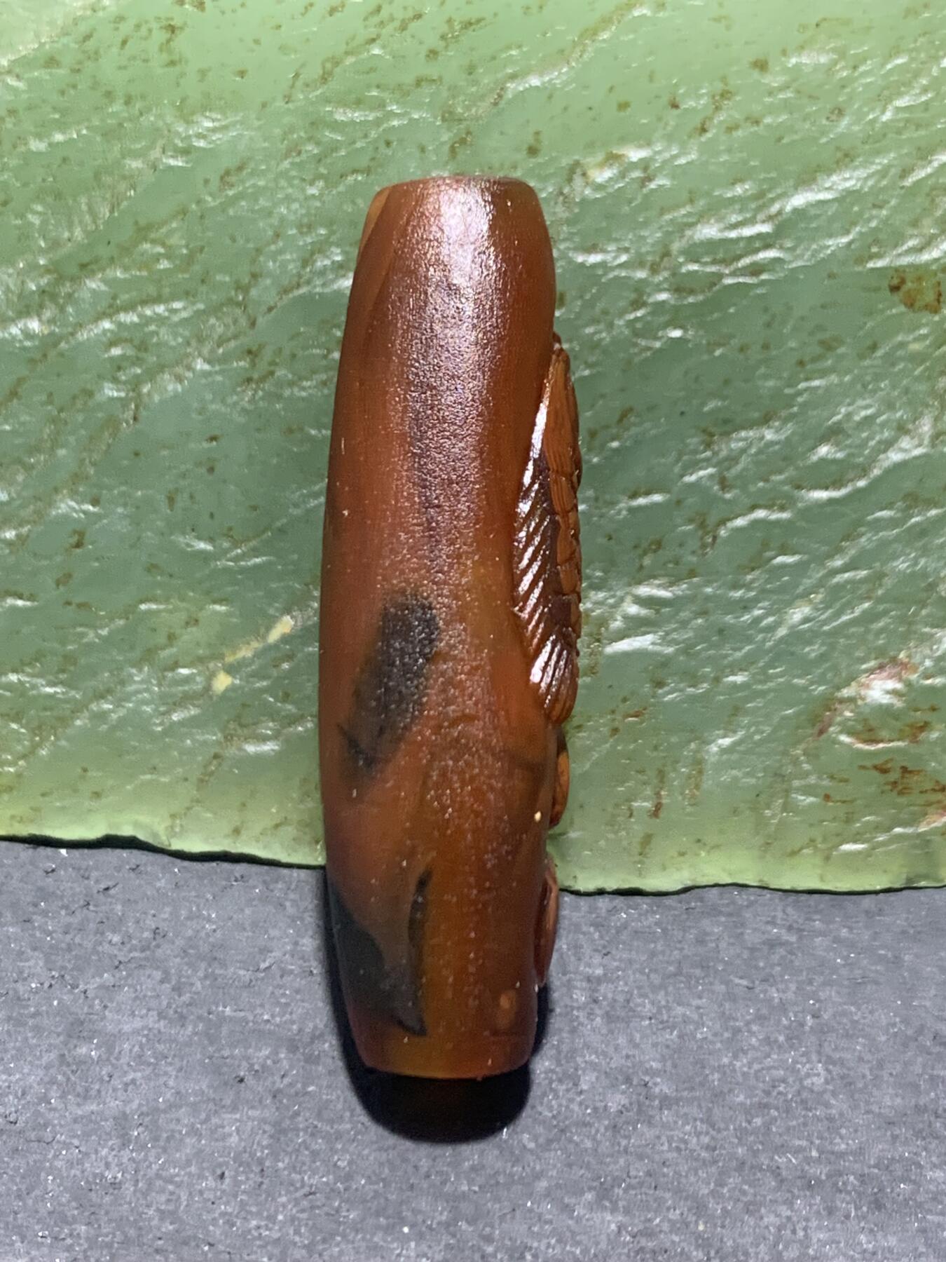 精美亚光高玉化巴西玛瑙手工俏色巧雕钱币，鱼桶珠一个！
