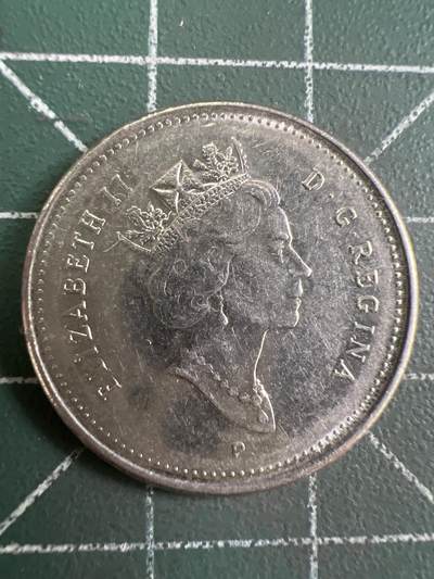 第809期  硬币专场 （无押金，捡漏，全场50包邮，偏远地区除外，接收代拍业务，本店十天发一次货） 加拿大25分  中年  2001年