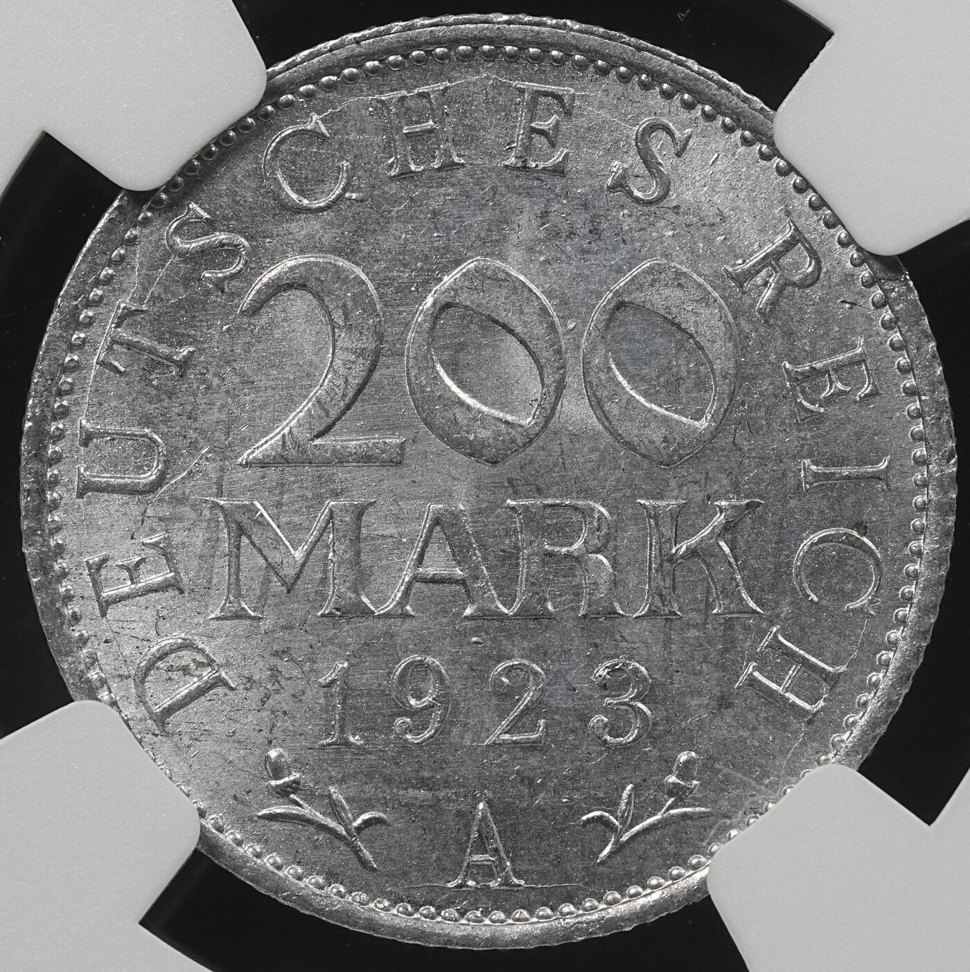 修遠堂世界钱币第五十四期 全场包邮 NGC评级 1923年魏玛政府200，500马克铝币两枚