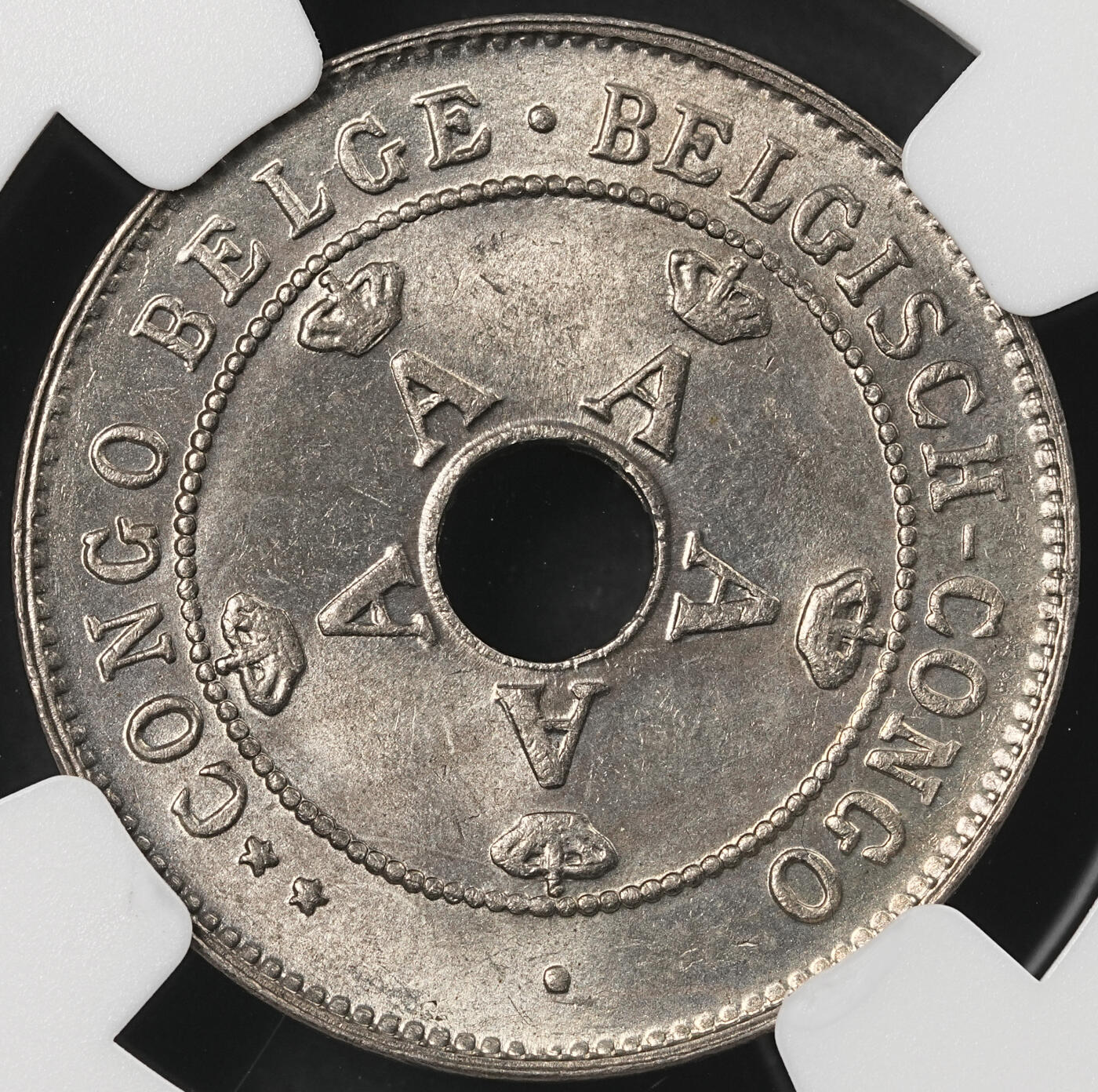 修遠堂世界钱币第五十四期 全场包邮 NGC MS64 1921年比属刚果中孔10分
