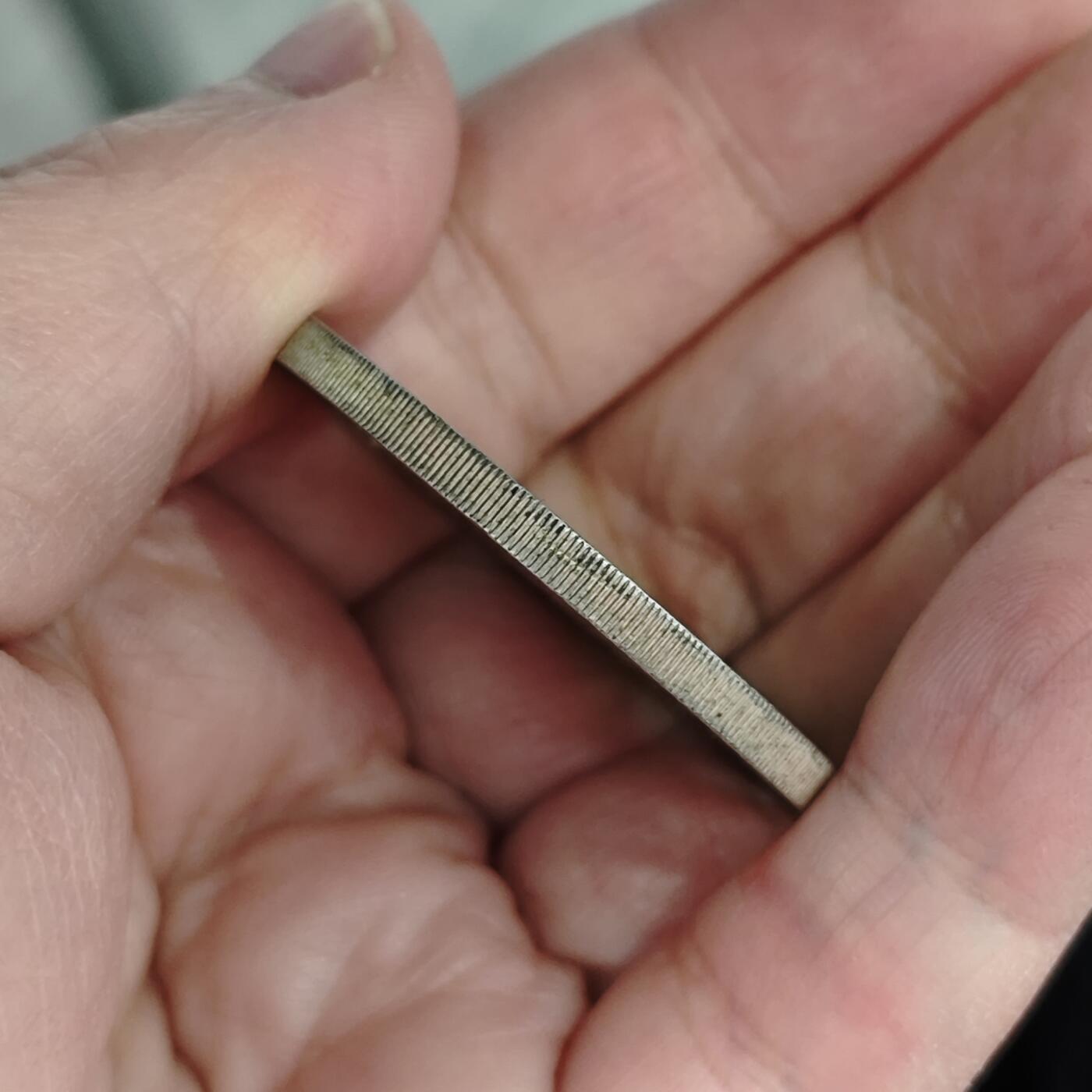 极美品1963年多米尼加建国100周年1比索纪念银币