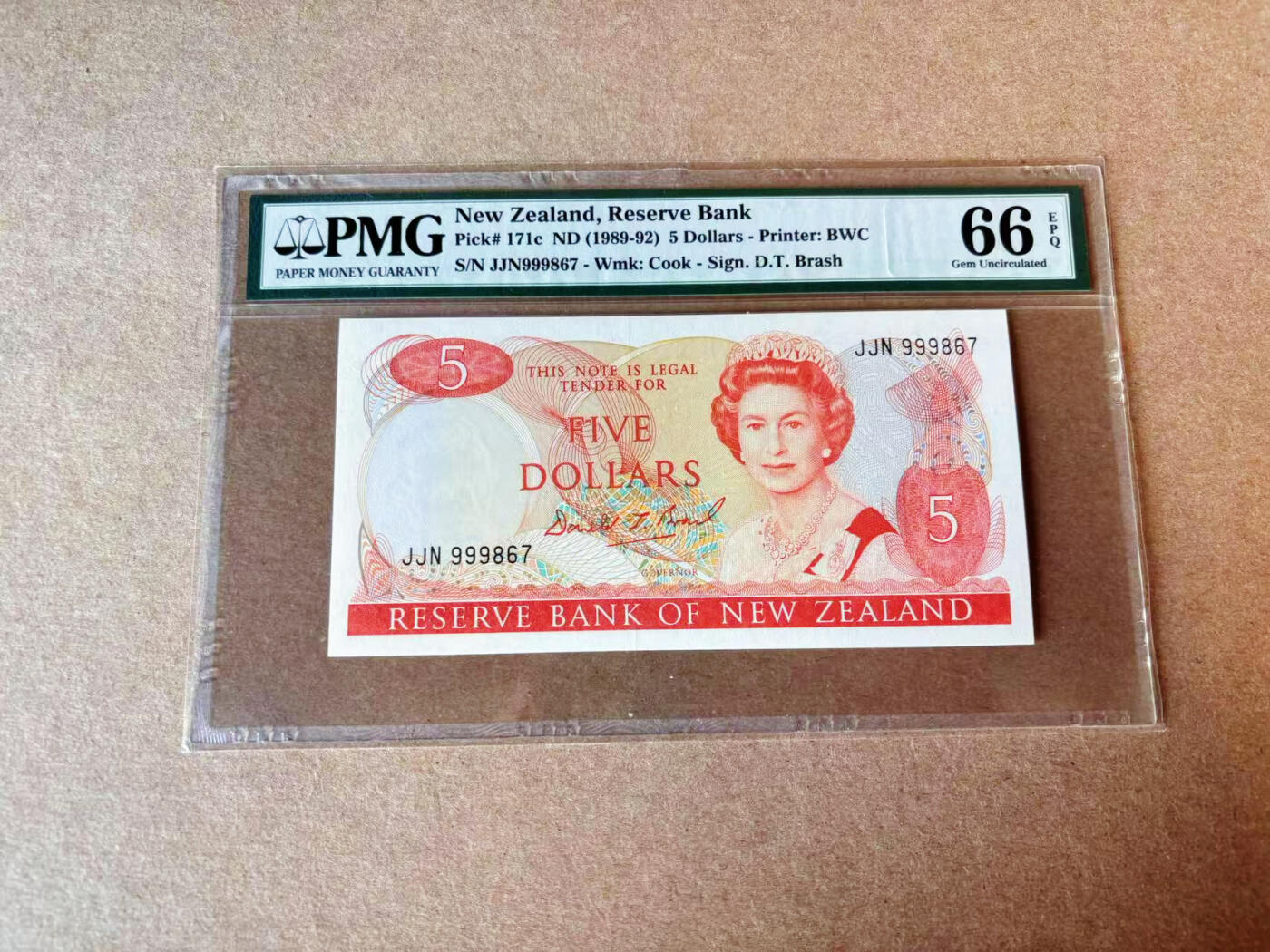 【Blue Auction】✨世界纸币精拍第609期【精】 新西兰 1989-92年5元 花冠女王 BWC出品 PMG66EPQ