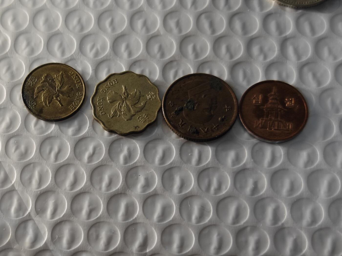 小小杂货铺26期 满五十包邮  可暂存  一元佣金 台湾 香港  韩国四枚分币