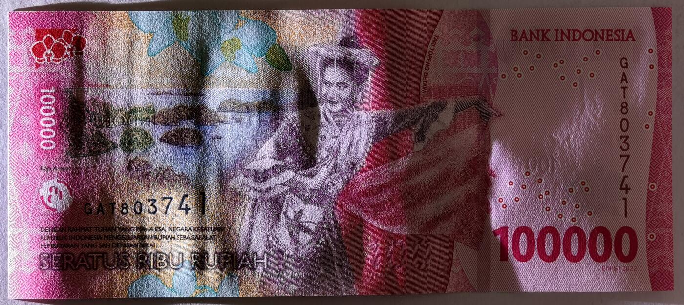 紫瑗钱币——第493期——纸币场 印度尼西亚 2022年 苏加诺和穆罕默德·哈达 100000卢比 UNC