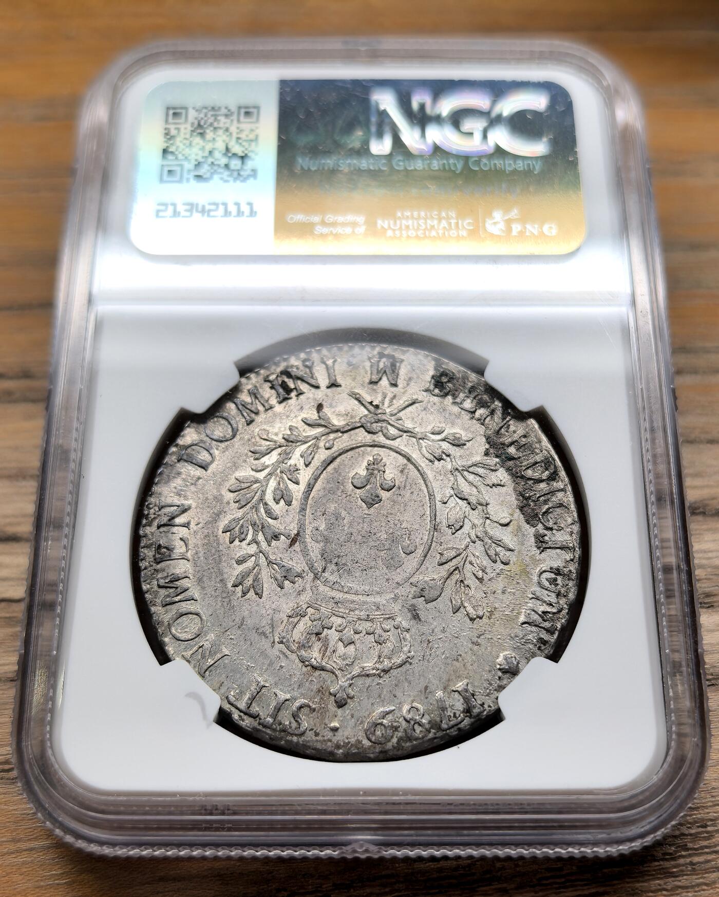 凡希社世界钱币微拍第二百九十五期 1789M法国路易十六埃居大银NGC-AUD，边缘有几处脏污附着，实物为带底光的未流通品相，上手惊喜！