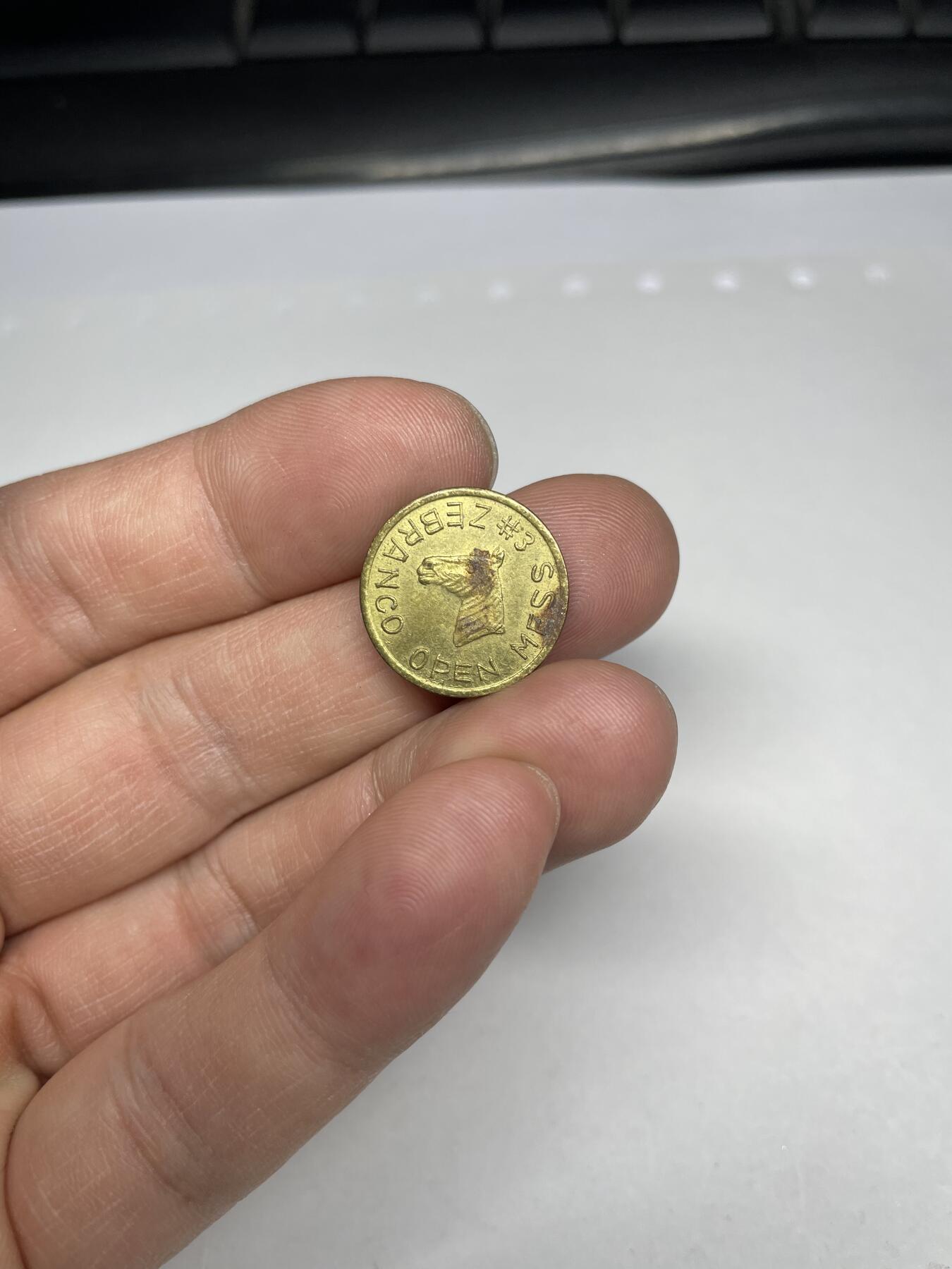 每日一拍，2025年集古藏今外币拍卖第一期-第2场—（总第192拍），可以寄存60天，满160元包邮。 斑马代币1枚