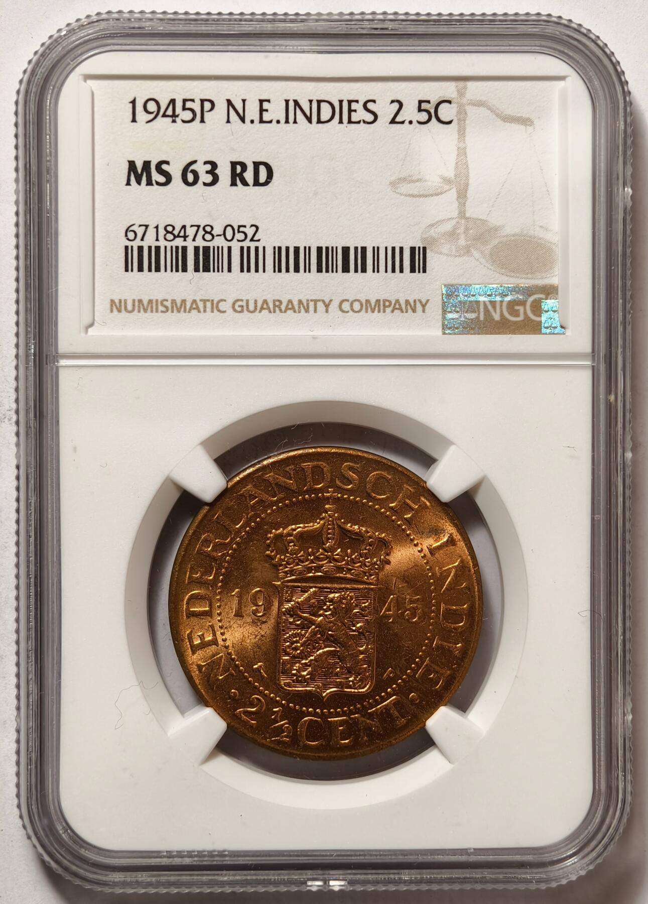 紫瑗钱币——第490期 荷属东印度 1945年 P版 2.5分 铜币 NGC MS63 RD