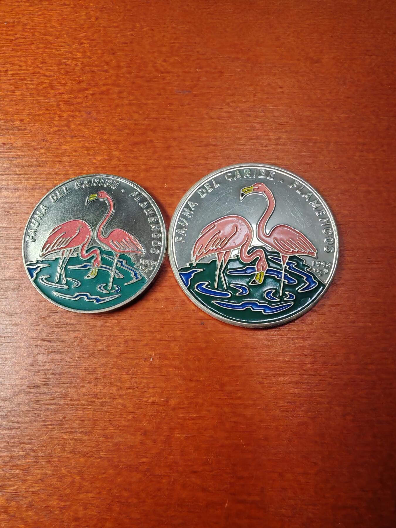 长老汇龙年精选第四十四场拍卖 1994古巴火烈鸟珐琅质彩色银镍两枚，面值1比索+10比索，精制银币