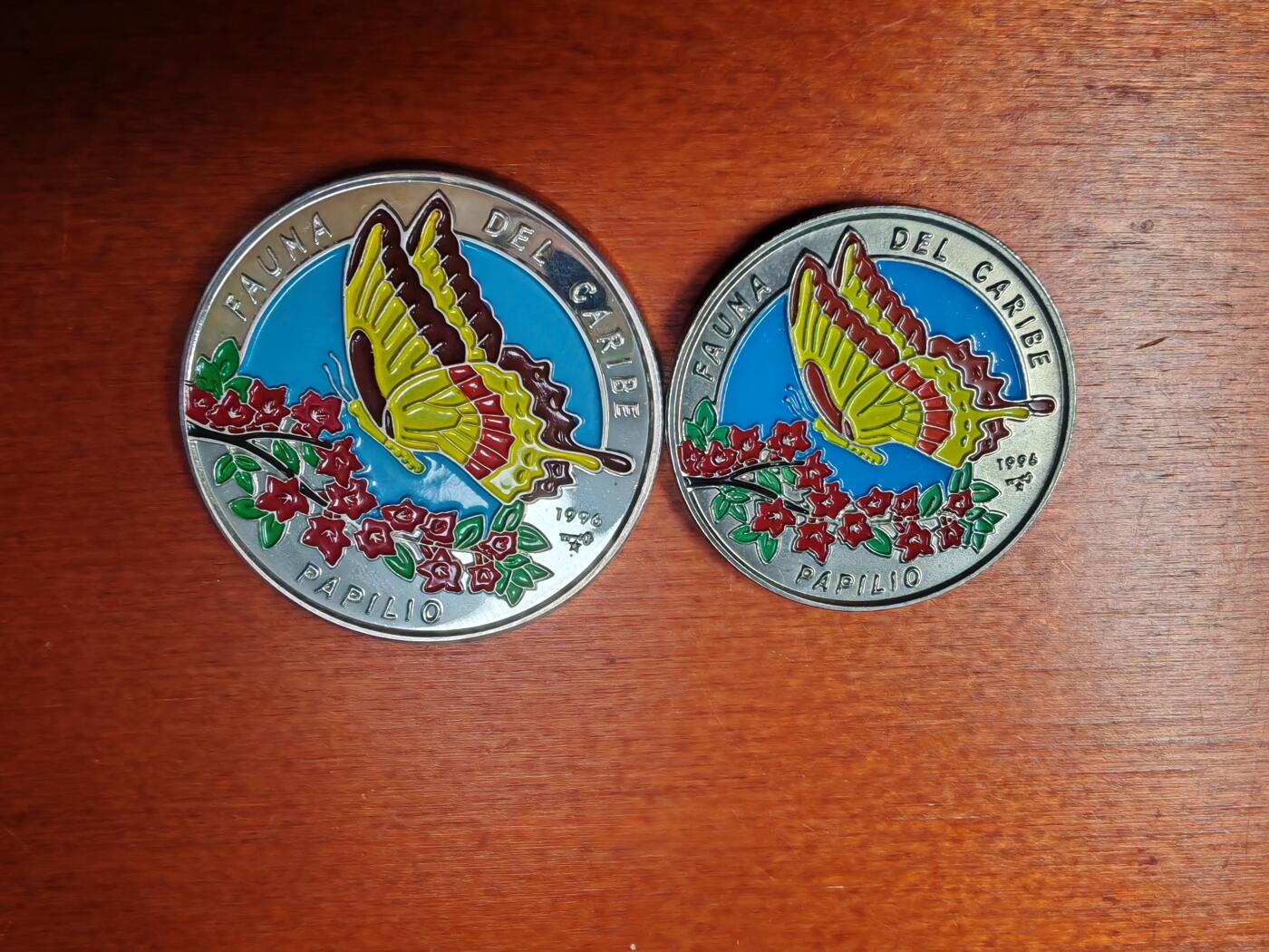 长老汇龙年精选第四十四场拍卖 1996古巴蝴蝶珐琅质彩色银镍币一对，面值1比索+10比索，银币仅有5000枚，精制银币