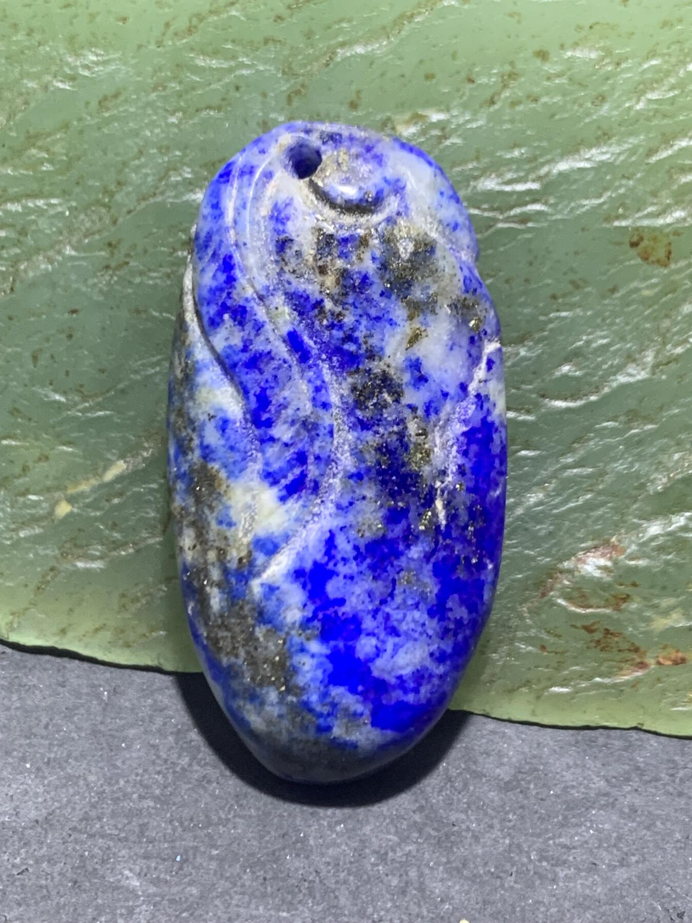 仅此一颗，精美藏传蓝玉髓龟甲天珠一颗，