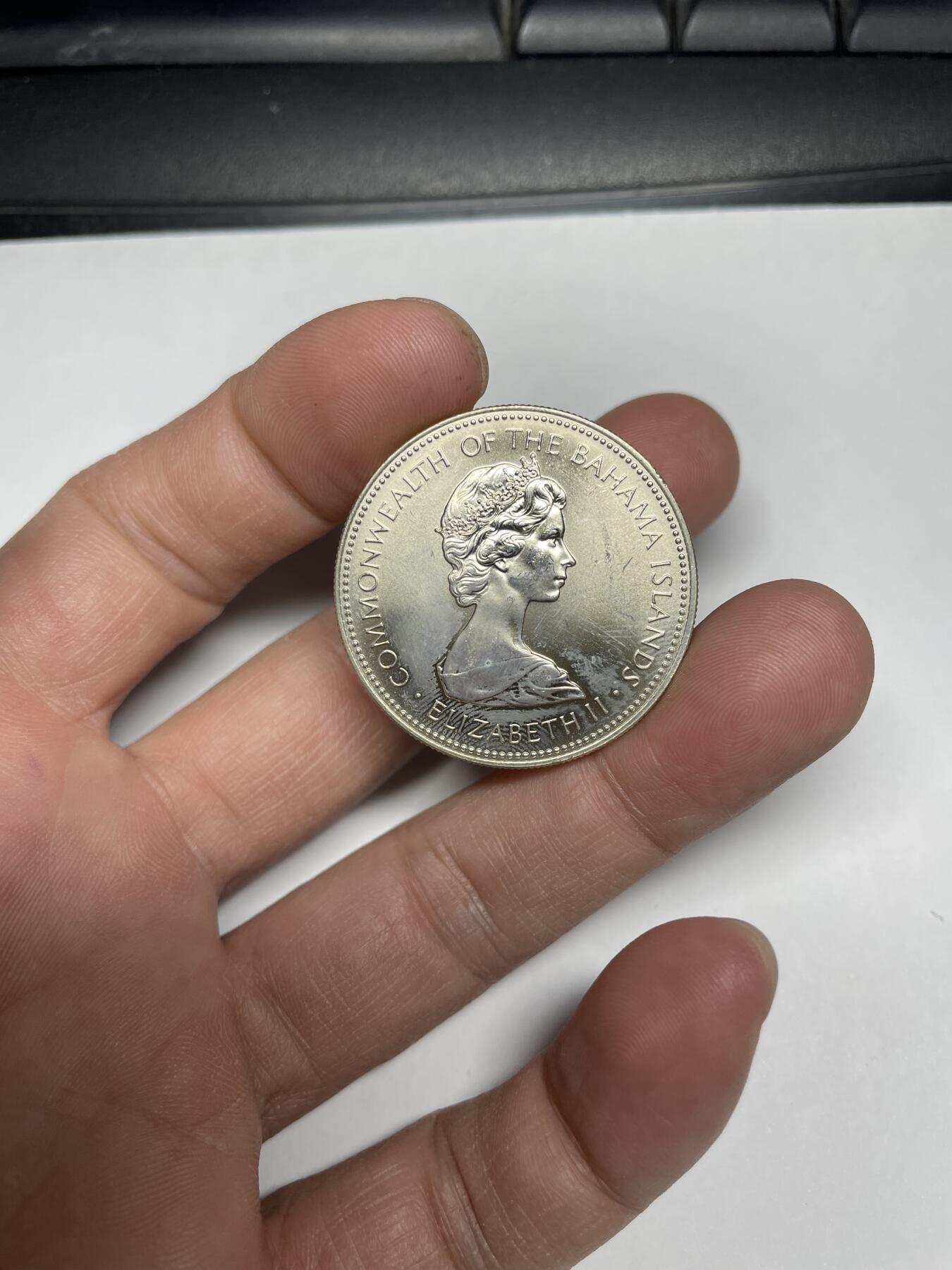 每日一拍，2025年集古藏今外币拍卖第一期-第5场—（总第195拍），可以寄存60天，满160元包邮。 巴哈马1972年 女王海螺1元银币