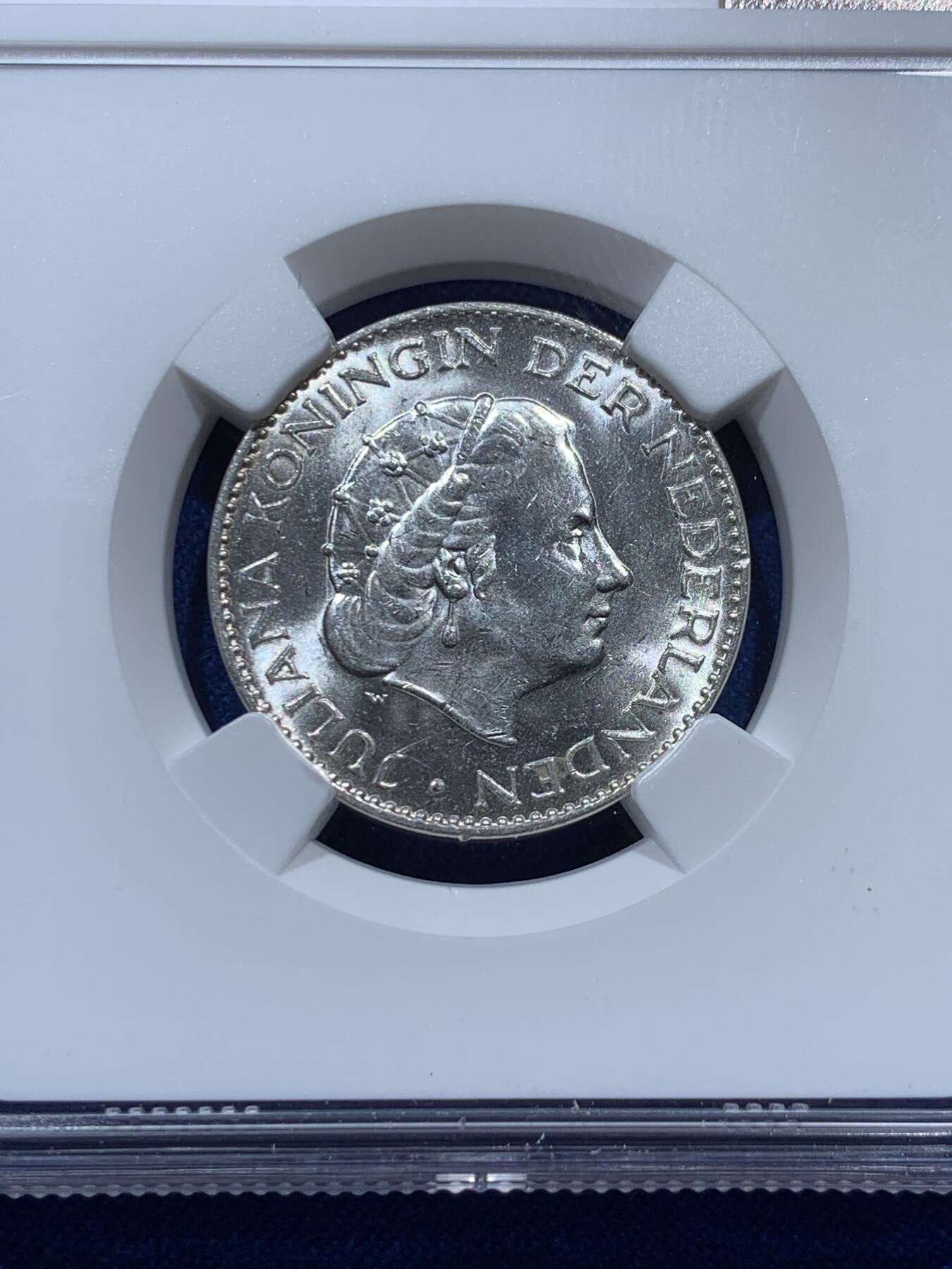 《竞宝斋》第347场 周日，周一，周二  3场连拍 （全场包邮） NGC MS62 荷兰1955年朱丽安娜女王1盾银币，50年代比60年代的好品少得多。