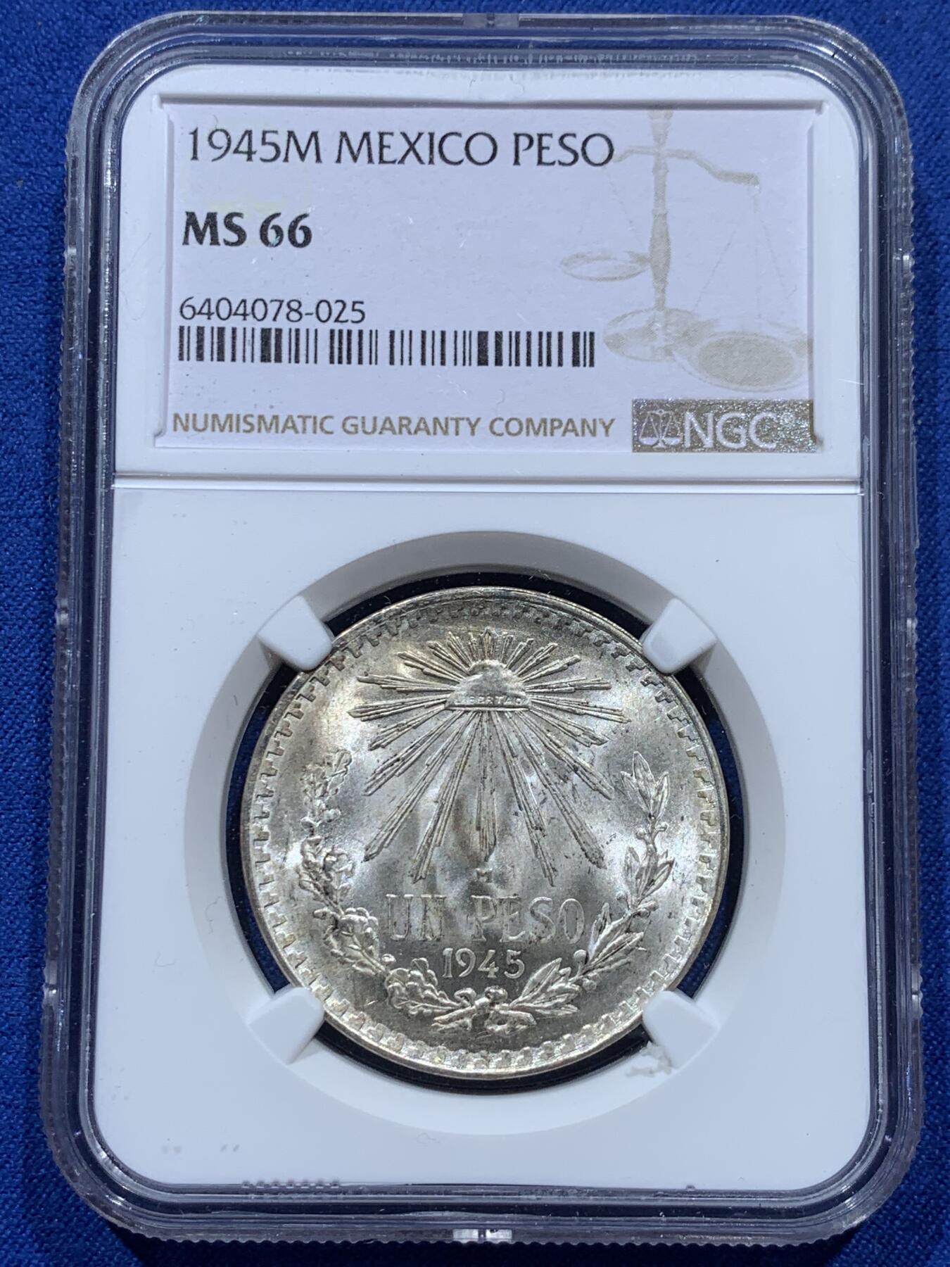 《竞宝斋》第347场 周日，周一，周二  3场连拍 （全场包邮） NGC MS66 墨西哥 1945年 1比索银币