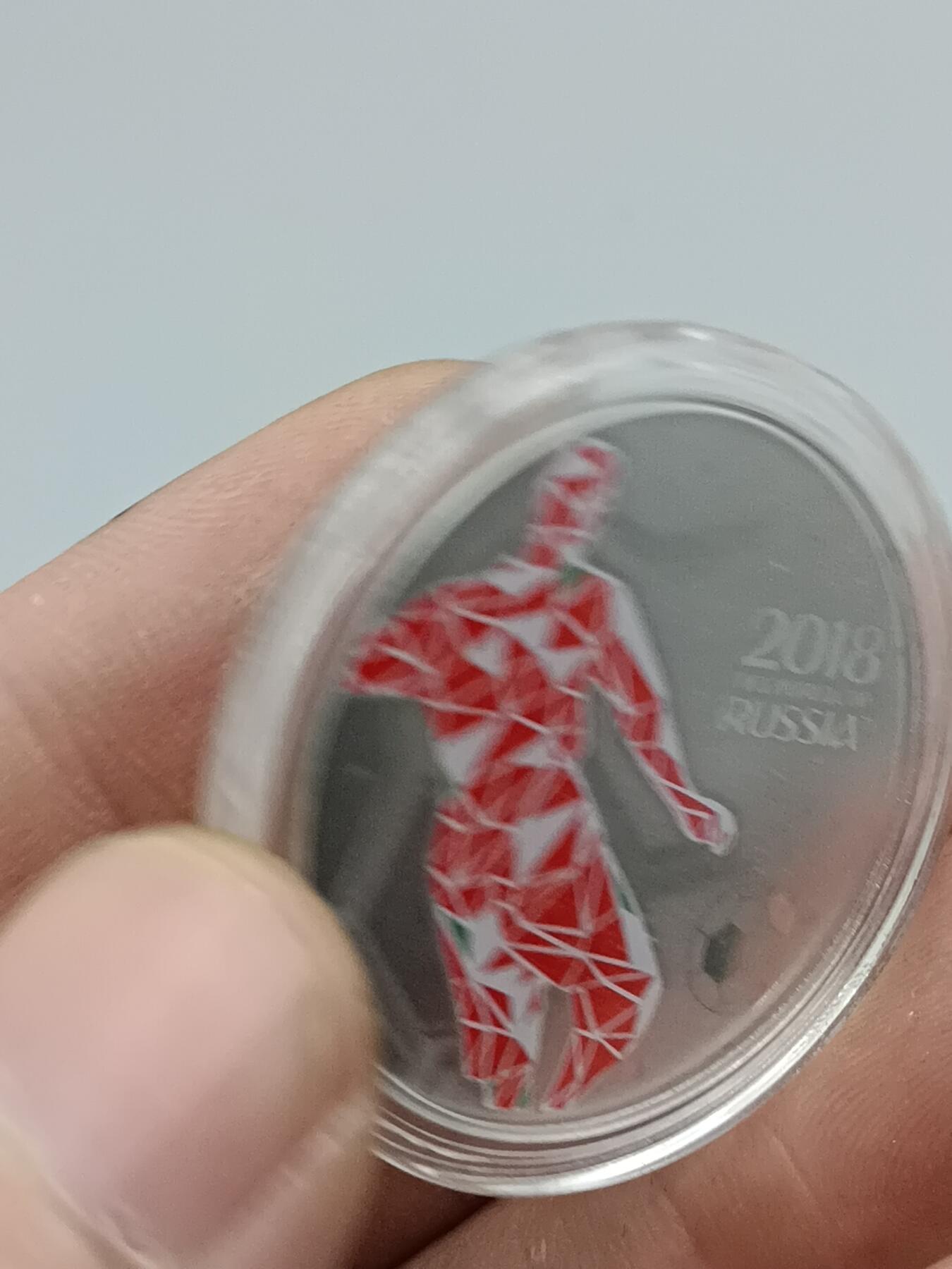22期拍卖 2018世界杯纪念币（重1g）