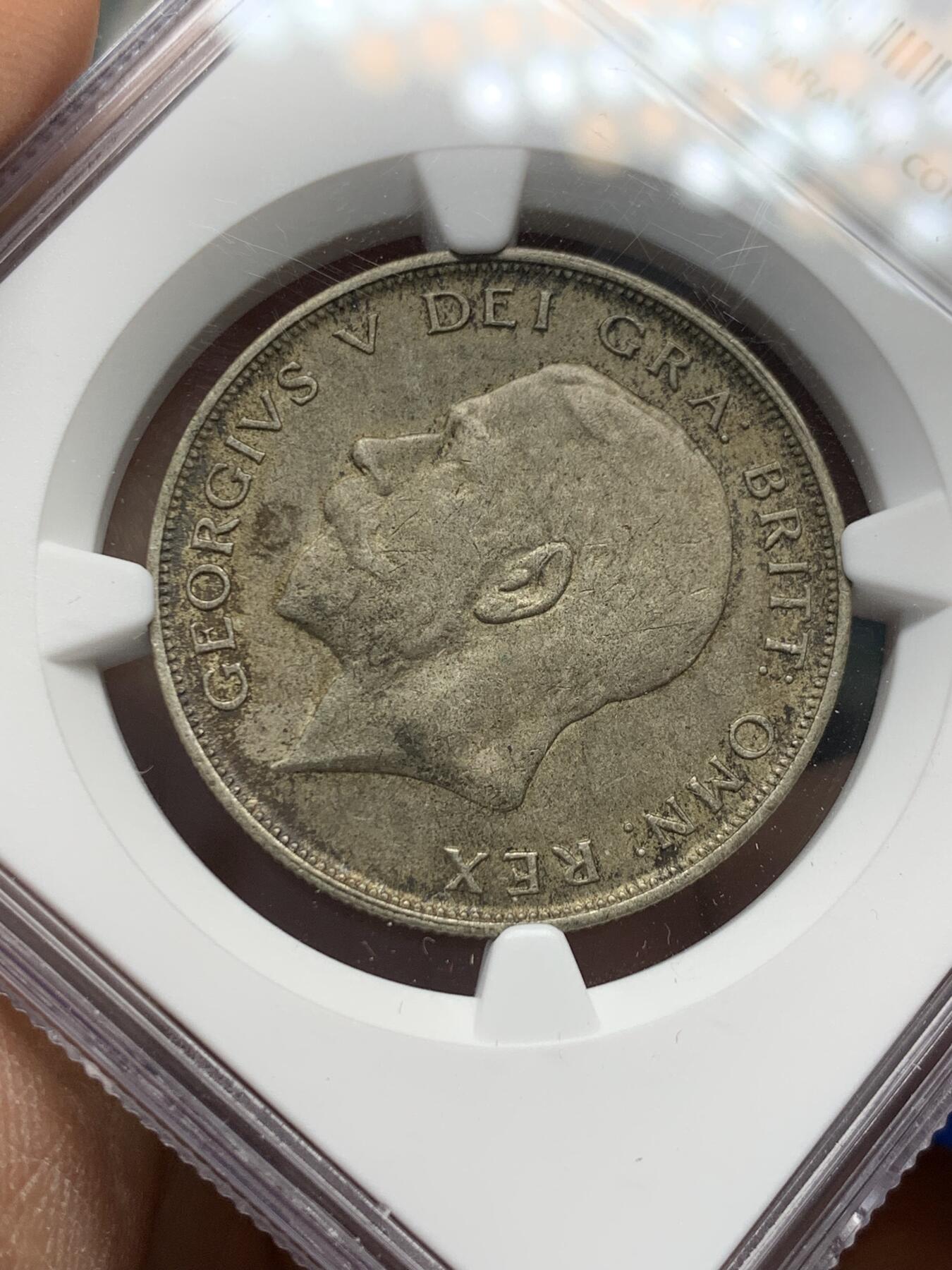 《竞宝斋》第347场 周日，周一，周二  3场连拍 （全场包邮） NGC MS62 英国1921年乔五半克朗银币，重口味包浆，味道好