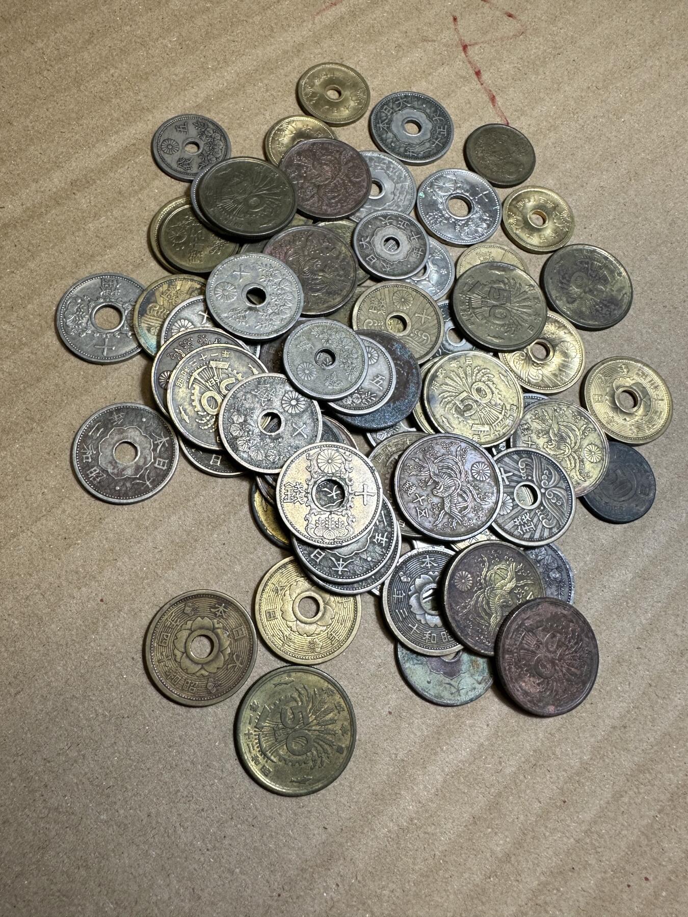 无佣金！月中专场！章，世界钱币（有新增10项！无底价拍） 日本钱70枚