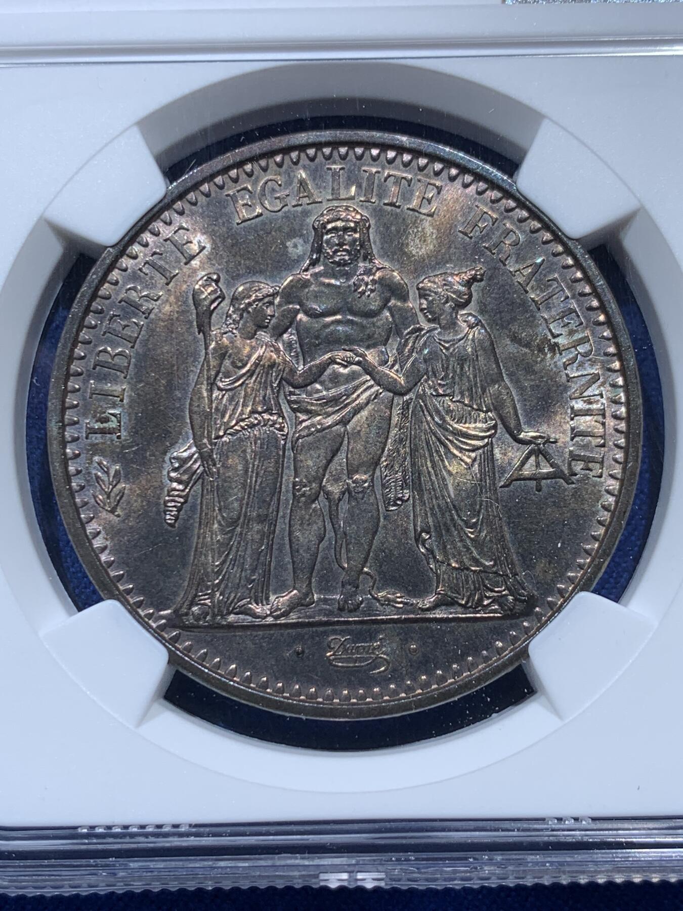 《竞宝斋》第347场 周日，周一，周二  3场连拍 （全场包邮） NGC MS64 法国1965年大力神10法郎大银币，双面五彩。白币常见，好彩不易