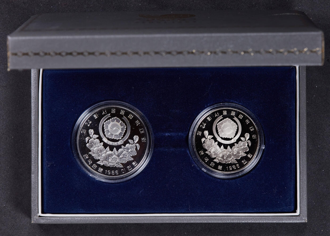 【俄甄集藏】2025年(033) 01-22 星期三晚 19:30 全场顺丰包邮