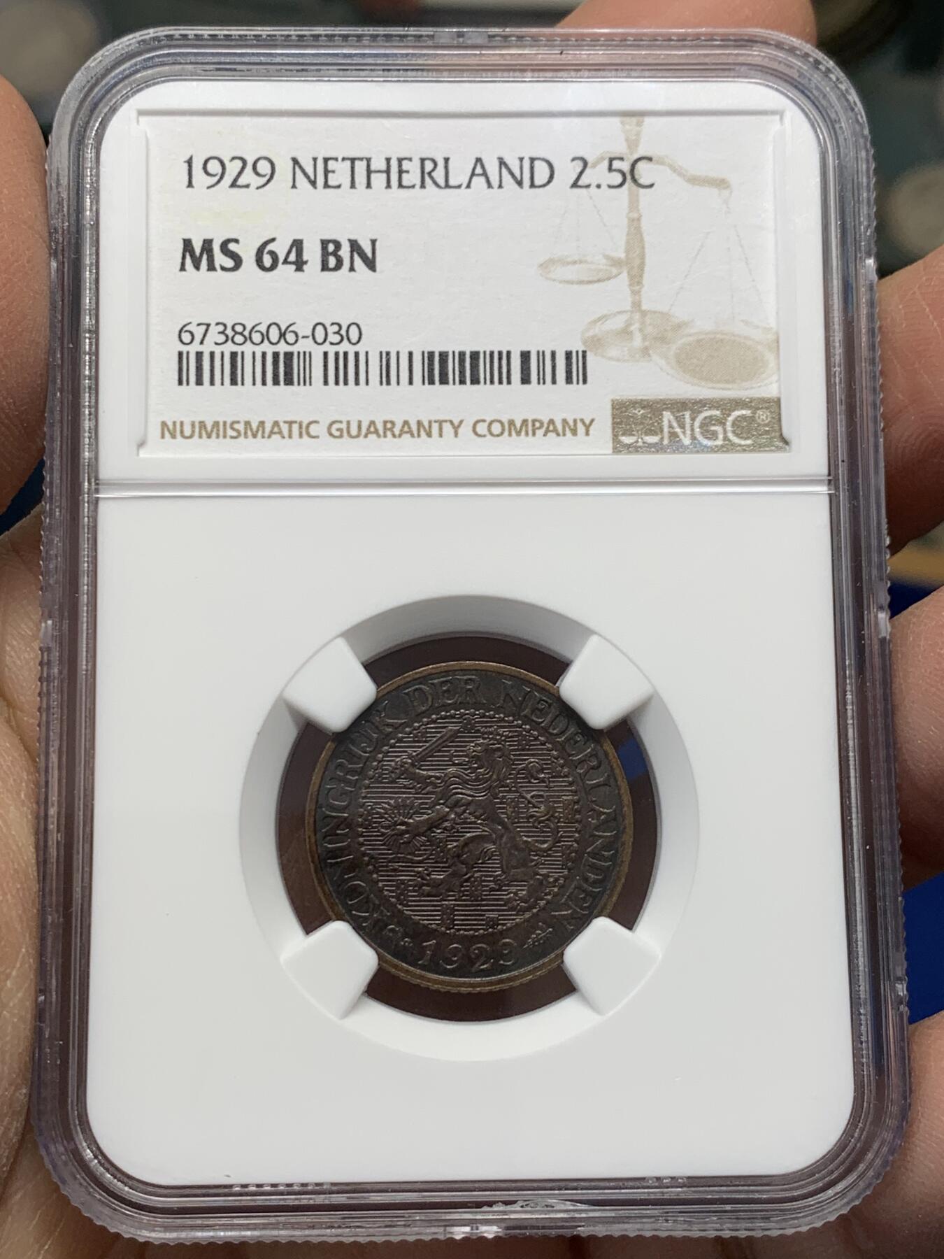 《竞宝斋》第347场 周日，周一，周二  3场连拍 （全场包邮） NGC MS64BN 荷兰1929年2.5分铜币 包浆老熟好状态