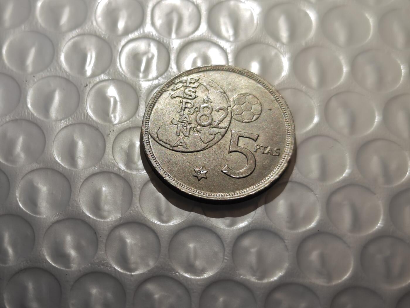 小小杂货铺27期，0起免佣金，五十包邮可暂存 五比赛塔纪念币