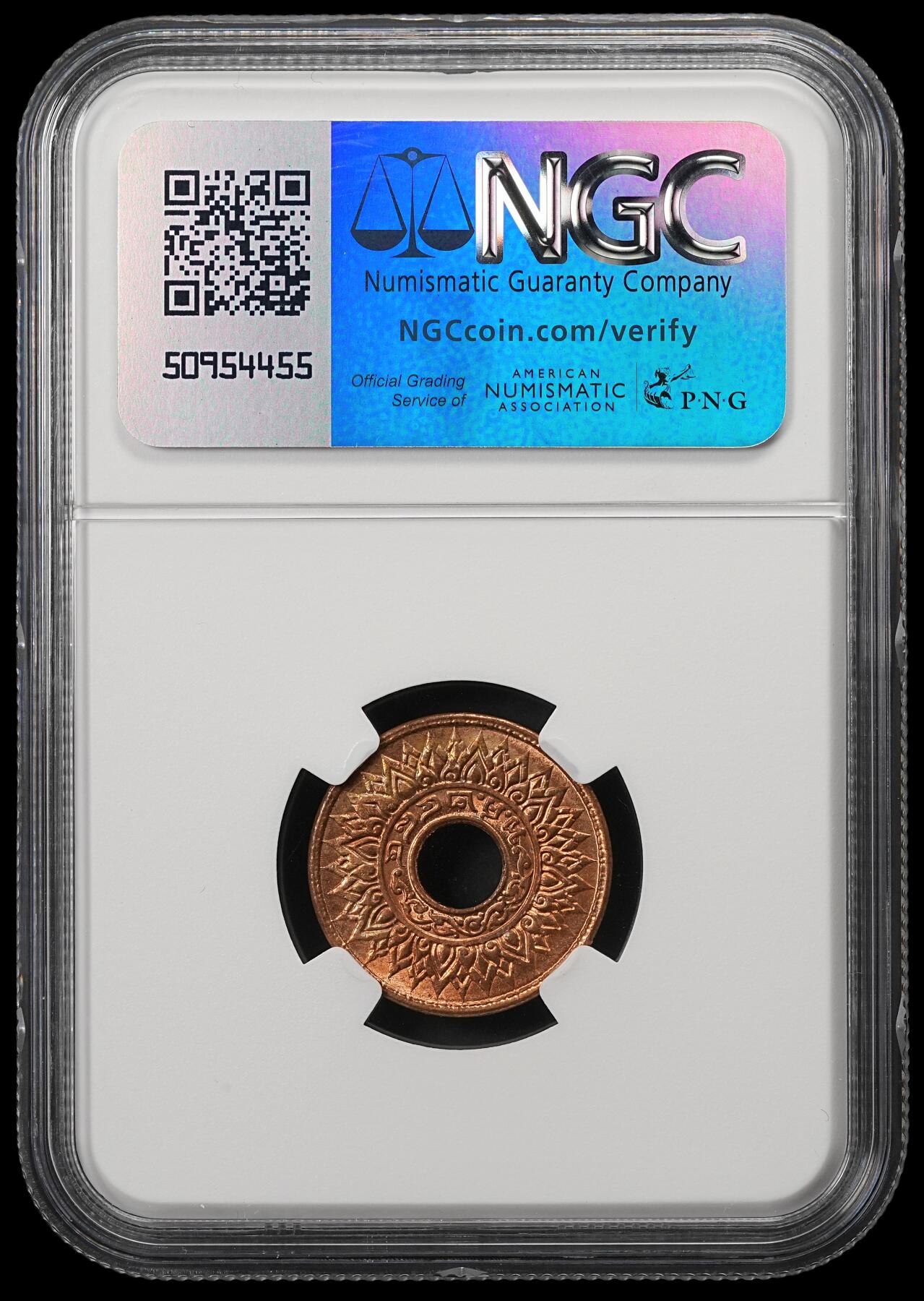 修遠堂世界钱币第五十五期 全场包邮 NGC MS66RB 1941年泰国中孔1萨当铜币