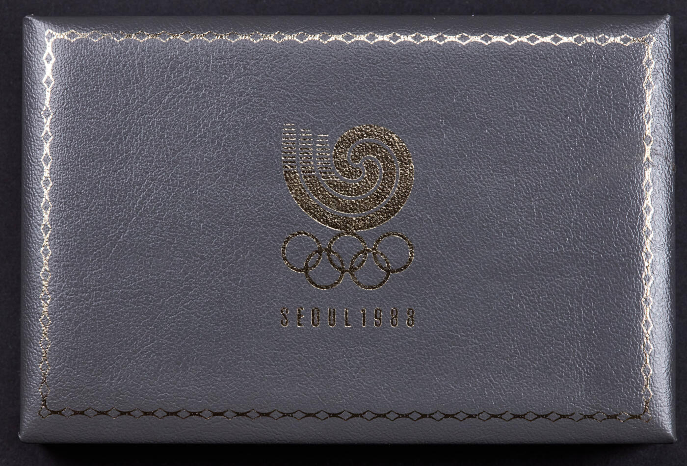 【俄甄集藏】2025年(033) 01-22 星期三晚 19:30 全场顺丰包邮