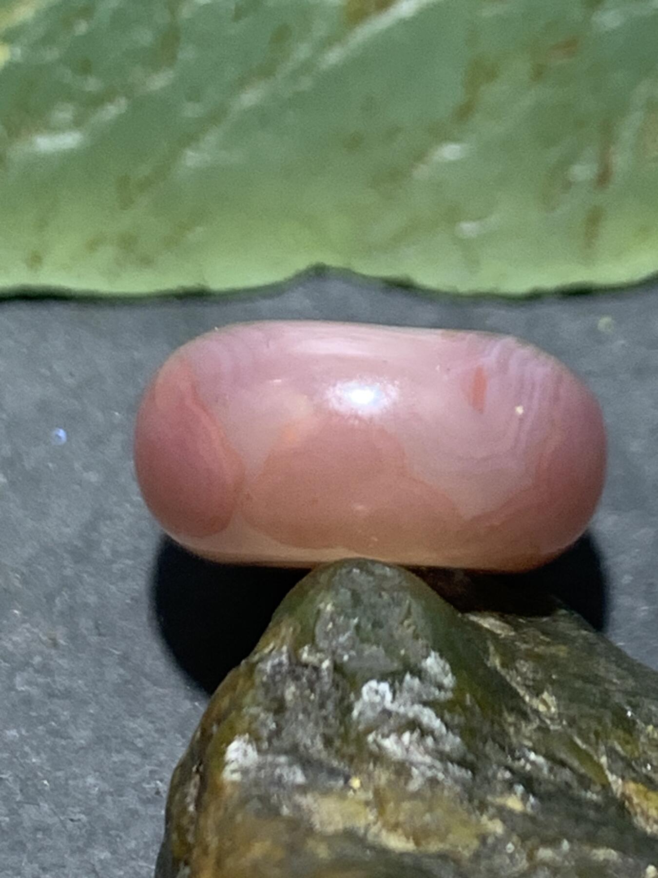 精美川料冰飘紫罗兰南红玛瑙面包圈卡环(跑环)一个