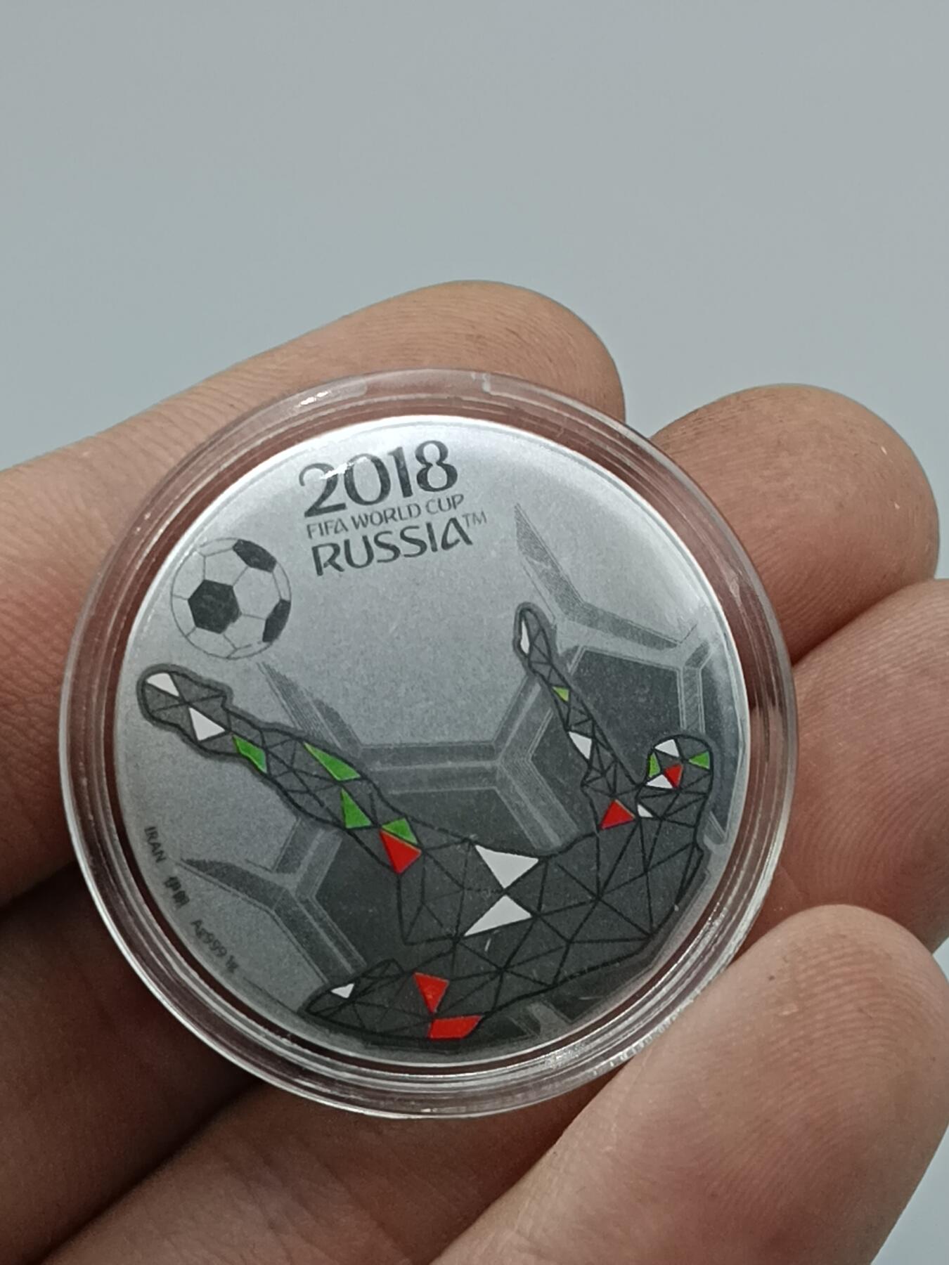 23期拍卖 2018年世界杯纪念章（重1g）