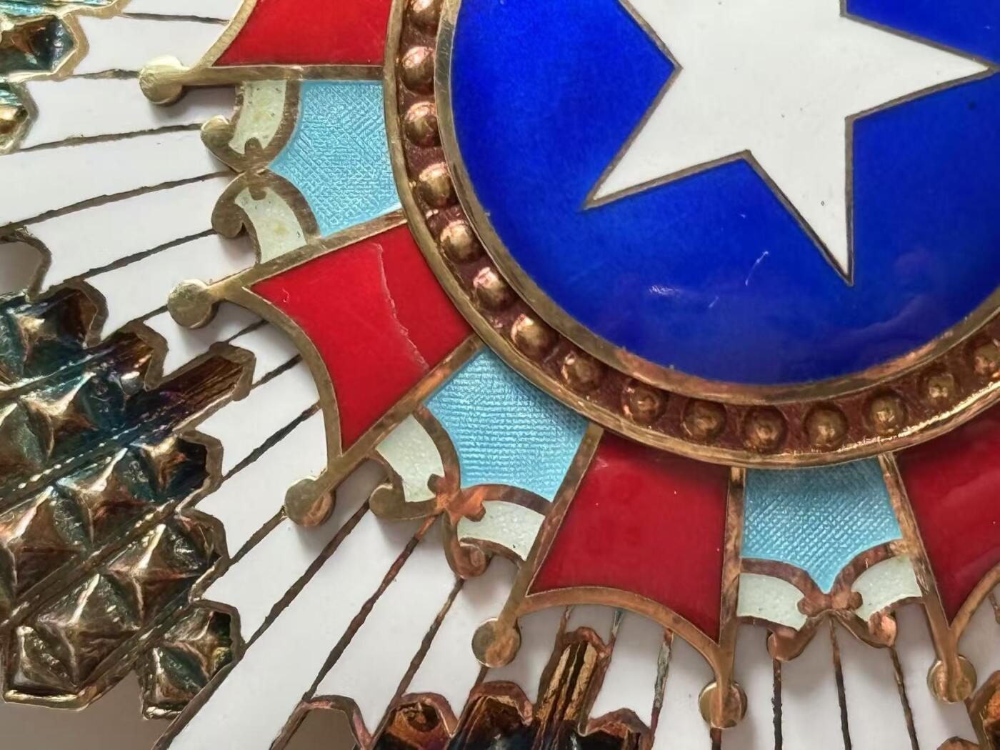 RimeNova韵星2025军品类春季拍卖会-- RimeNova 2025 Spring Militaria Sale 民国三等（紫色大绶）景星勋章，正章与星芒、mini一组，带原盒