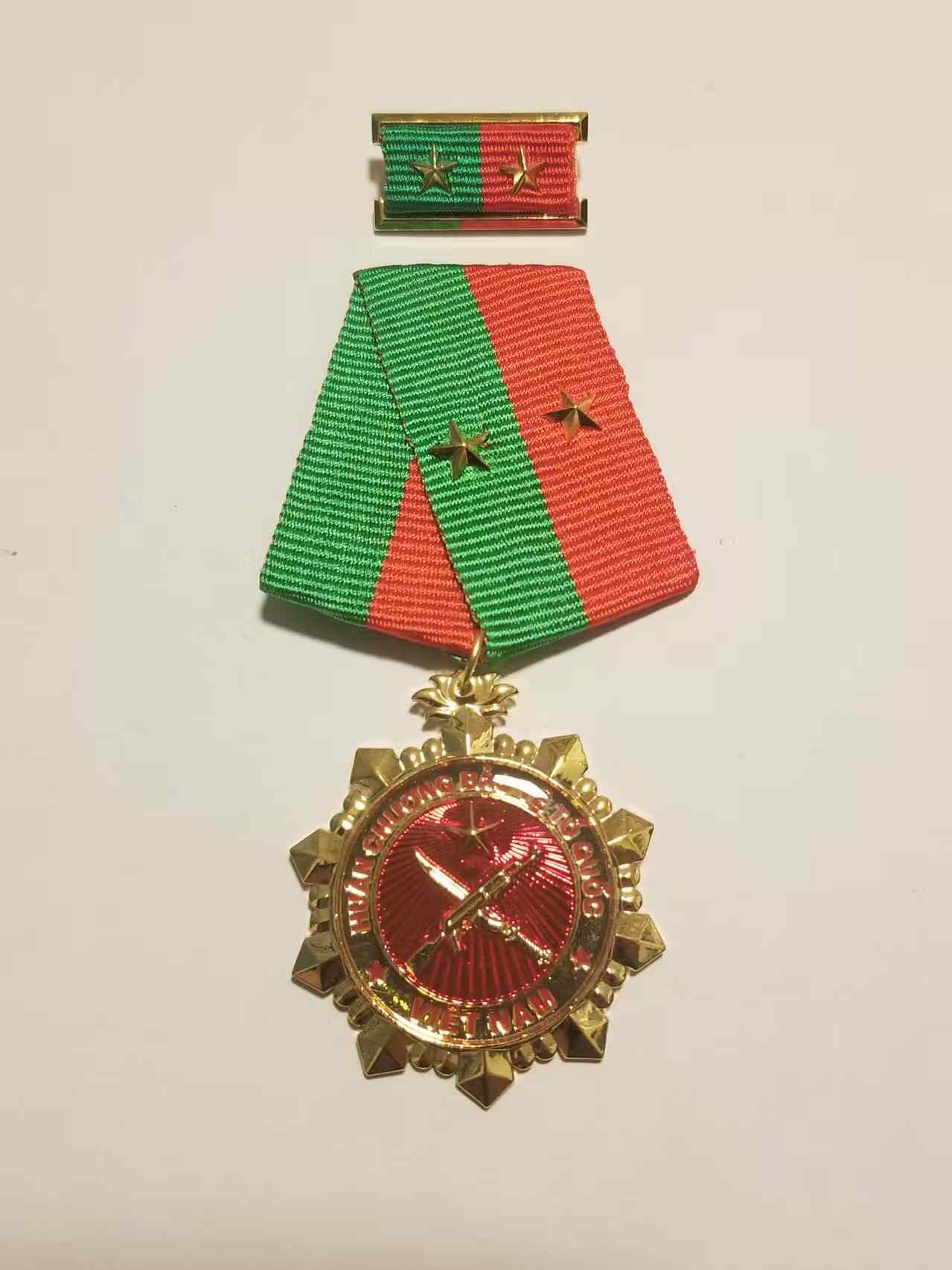 RimeNova韵星2025军品类春季拍卖会-- RimeNova 2025 Spring Militaria Sale  越南社会主义共和国二级保卫祖国勋章带略