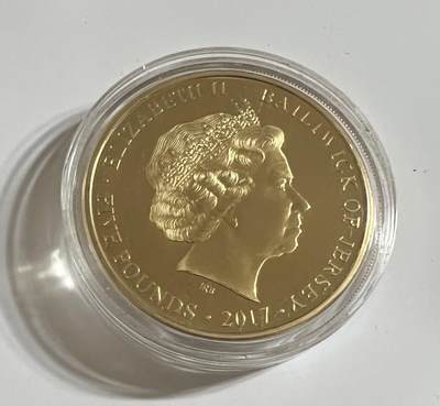 S&S Numismatic世界钱币-拍卖 第126期  泽西岛2017年 阵亡将士纪念日 5英镑镀金精制纪念币 盒证齐全，发行量4950枚