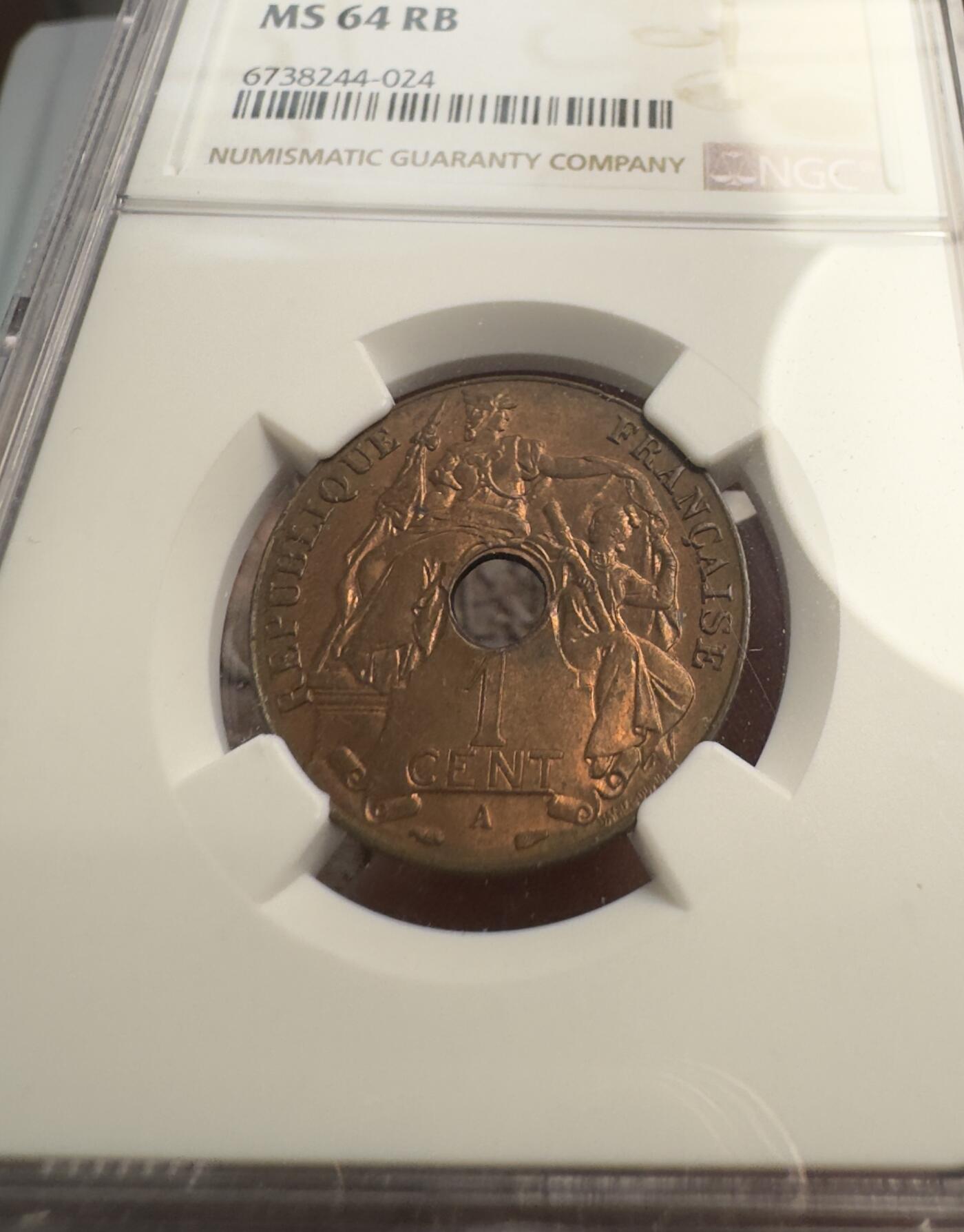 “一元初始，万象更新”新年新铺开张（第3期） 全场免押金出价 NGC-MS64RB 1938年A法属印度支那，百分之一中孔铜币，圆润铜光，高分少见，收藏一步到位