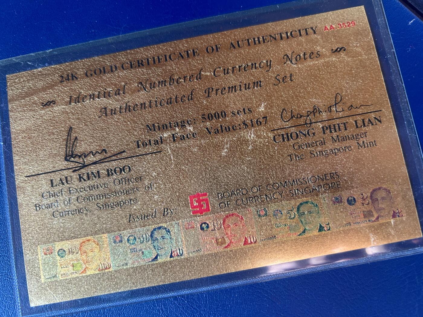 收藏联盟Quantum Auction 第406期拍卖 @征集拍品 长期供货可享分佣福利 新加坡总统人像纸质版同号钞一套 特别纪念版 带原装收藏金卡证书
