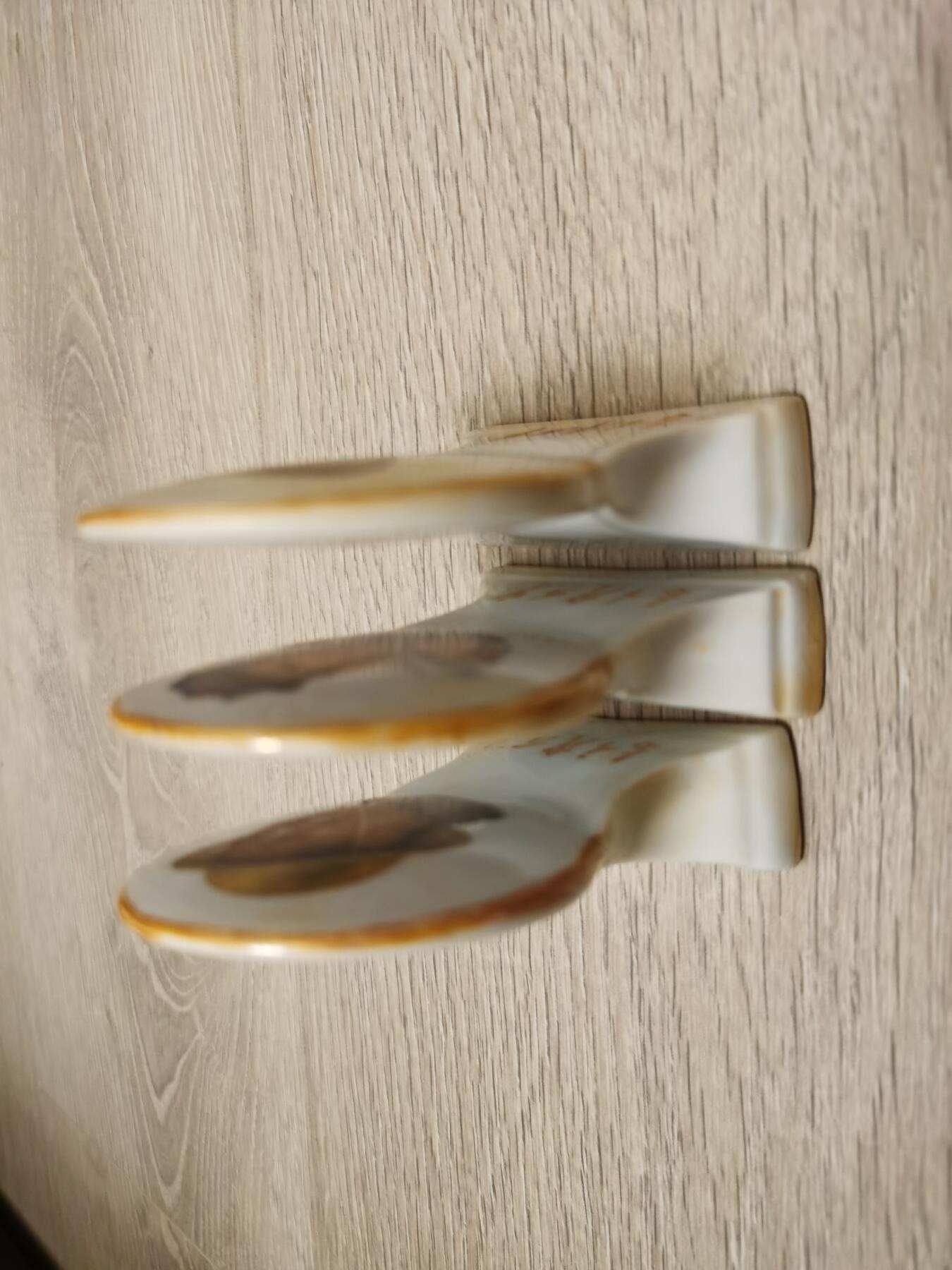 毛像瓷摆件