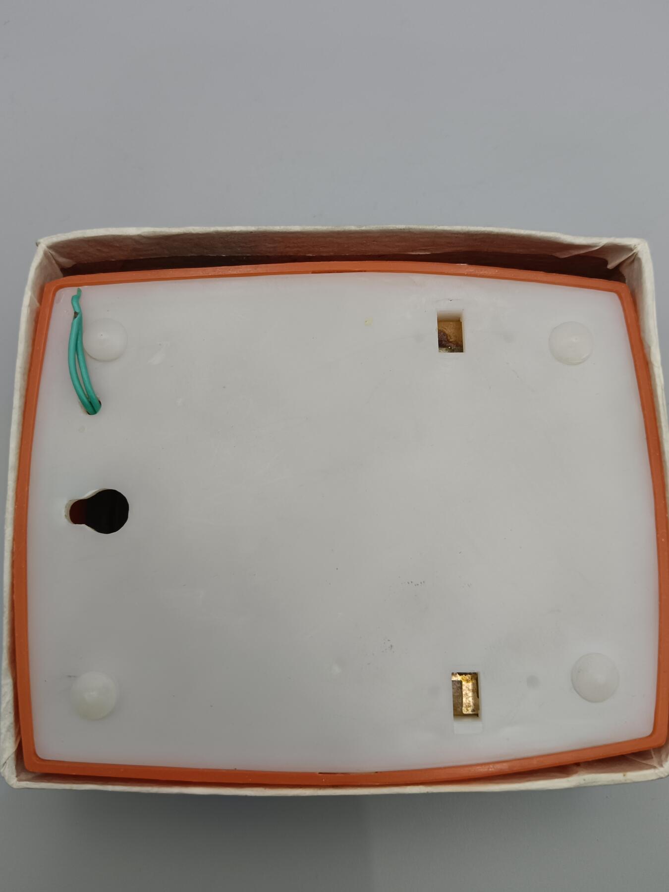 23期拍卖 70年代纪念品（QC-84超声波驱鼠门铃两用机）