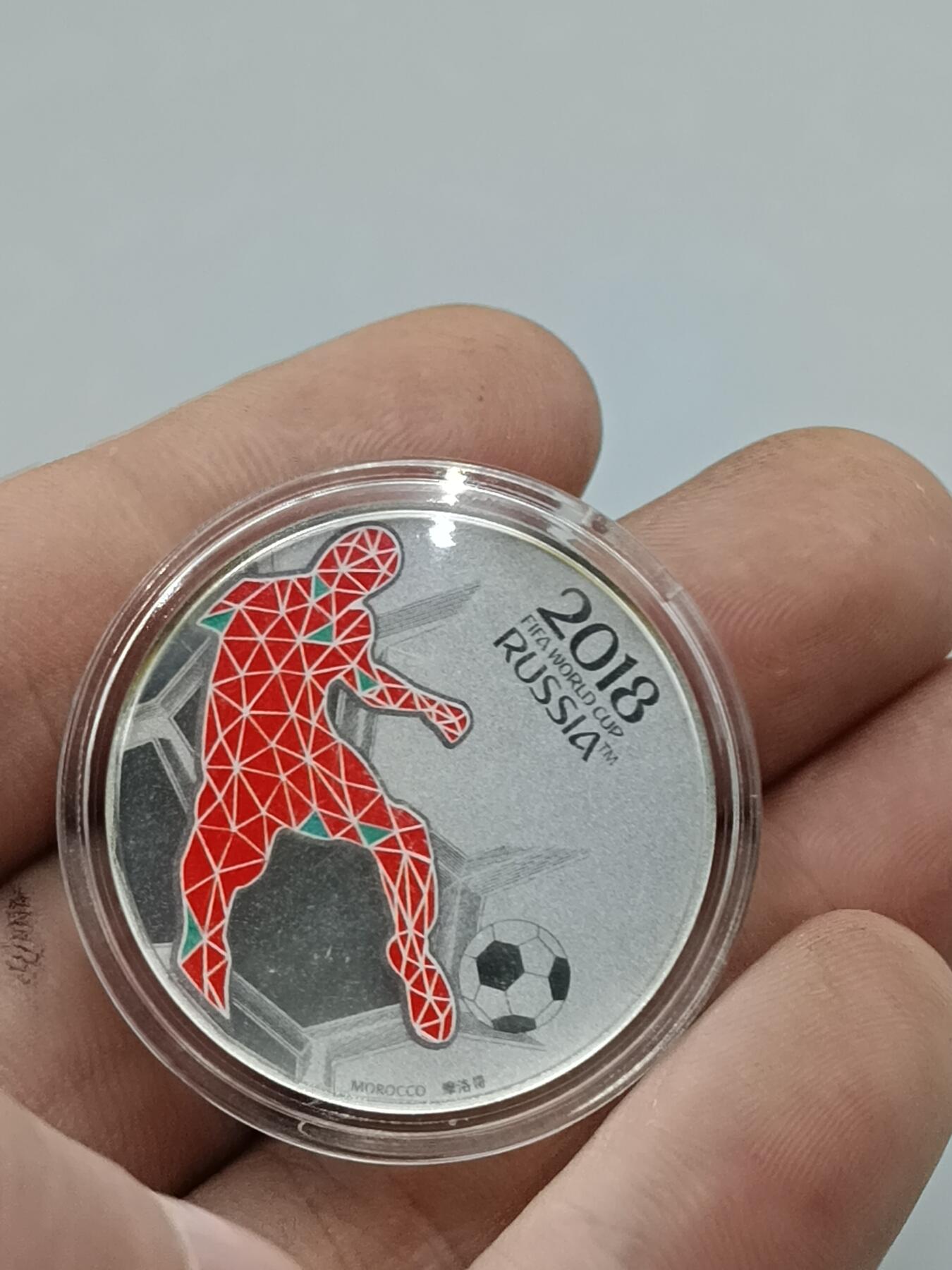23期拍卖 2018年世界杯纪念章（重1g）