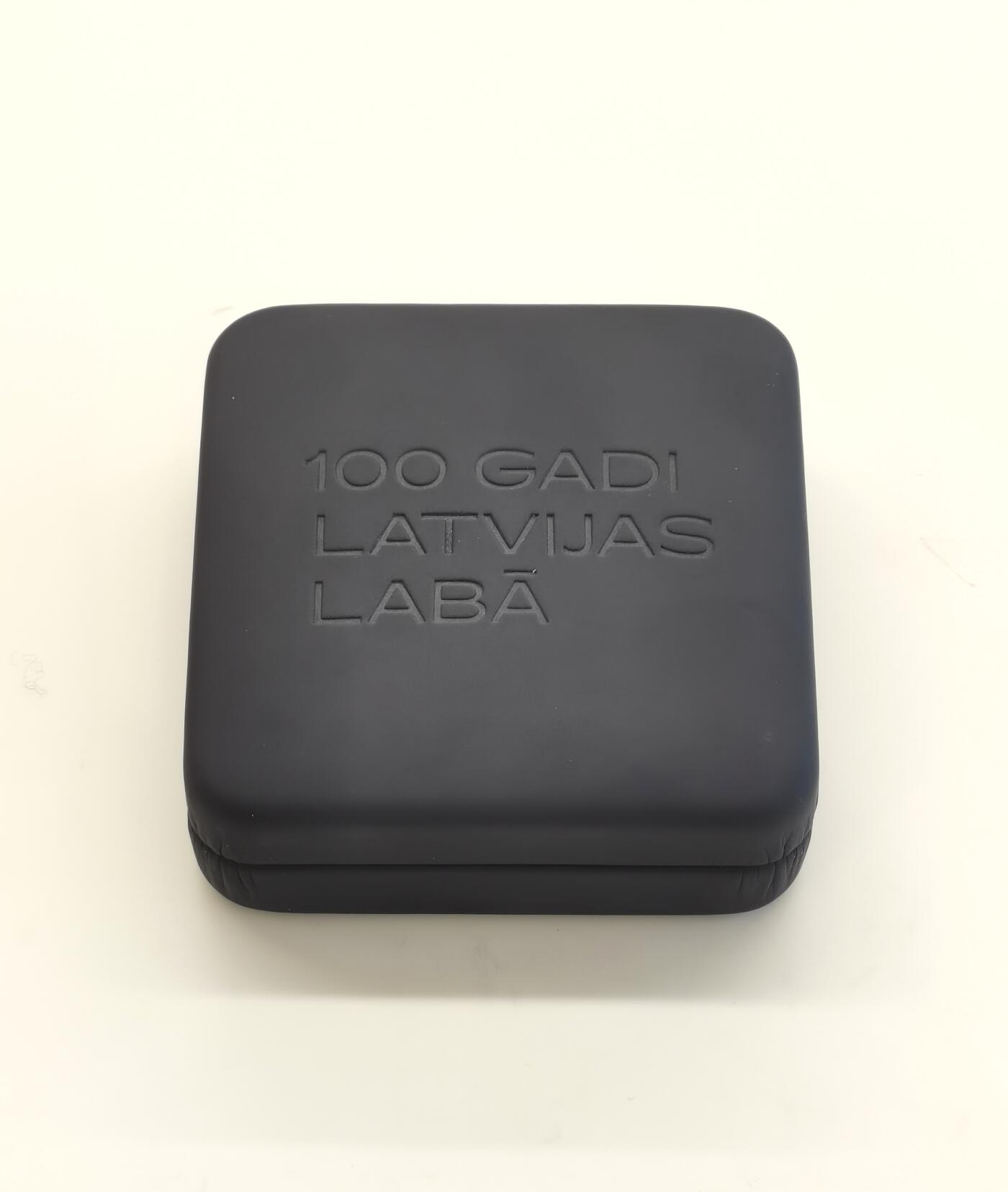 博洋堂世界钱币拍卖第108期（全场包邮） NGC PF69 拉脱维亚2022年央行成立100周年5欧元精制银币，带盒证