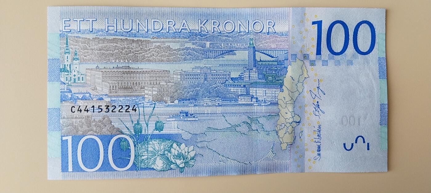 天和轩精品钱币第56场 全新UNC  瑞典100克朗纸币 前置豹子号222