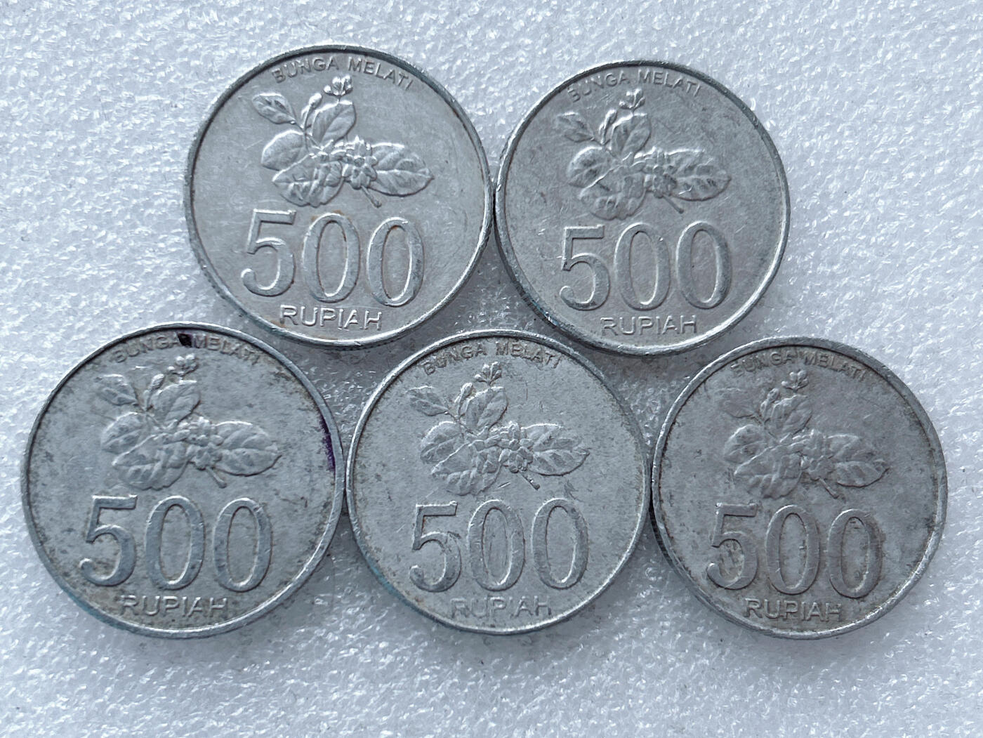 第一海外回流一元起拍收藏 散集专场. 第167期 印度尼西亚2003年500卢比铝币 5枚