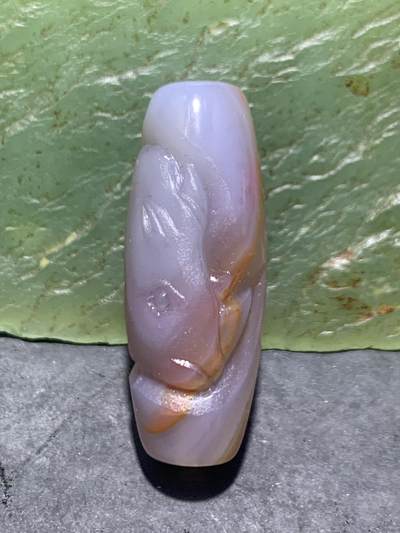 精美亚光高玉化巴西玛瑙手工俏色巧雕犀 牛桶珠一个！ - 精美亚光高玉化巴西玛瑙手工俏色巧雕犀 牛桶珠一个！