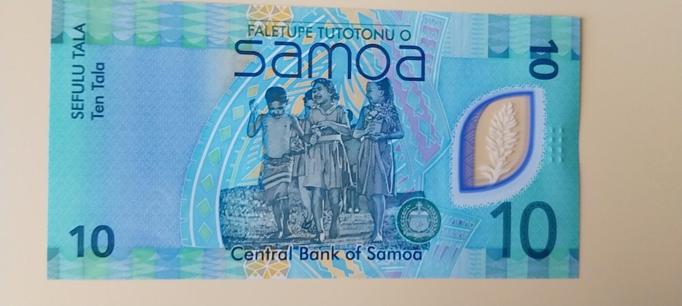 天和轩精品钱币第56场 全新UNC  首发BB冠萨摩亚10塔拉塑料钞