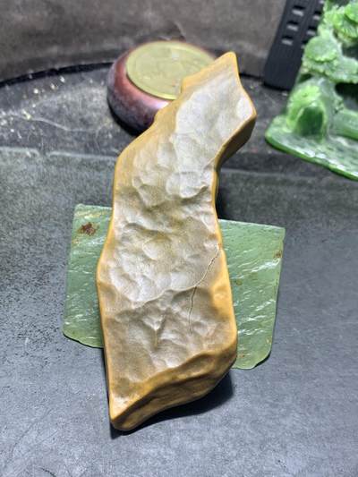 放福利！精美天然地表老皮金丝玉籽料原石一块！ - 放福利！精美天然地表老皮金丝玉籽料原石一块！