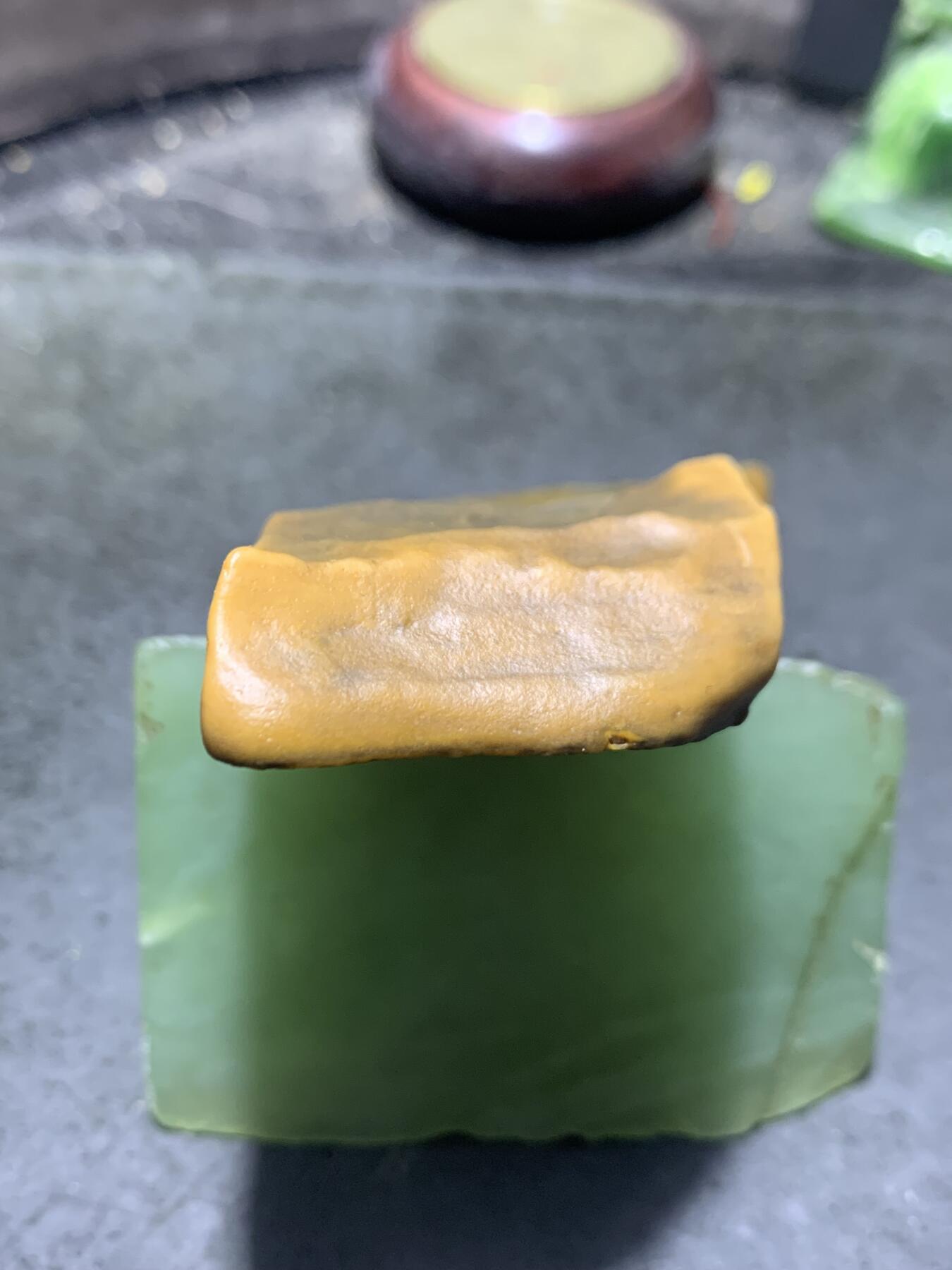 放福利！精美天然地表老皮金丝玉籽料原石一块！