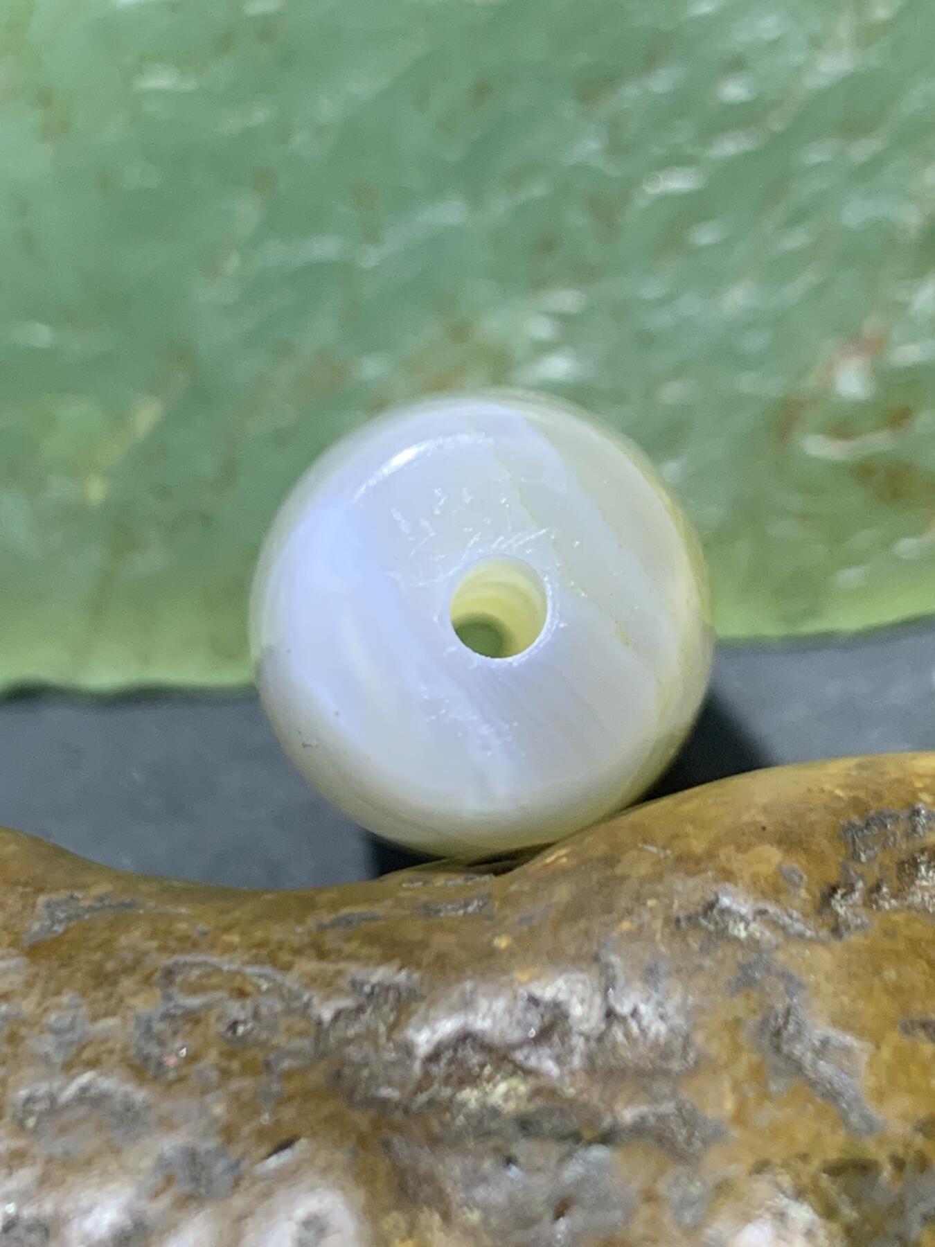 精美高玉化天眼纹缠丝玛瑙桶珠一颗