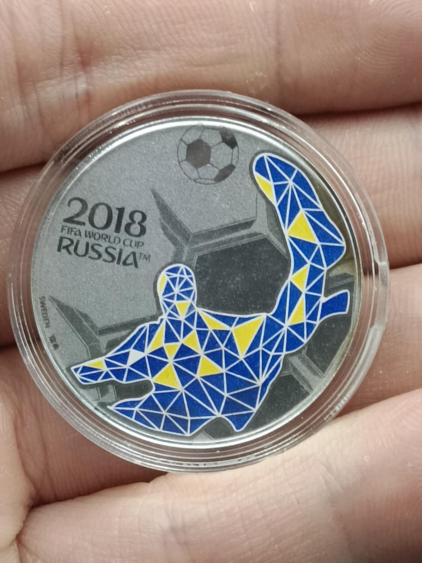 25期拍卖 A1 2018年世界杯纪念章（重1g）