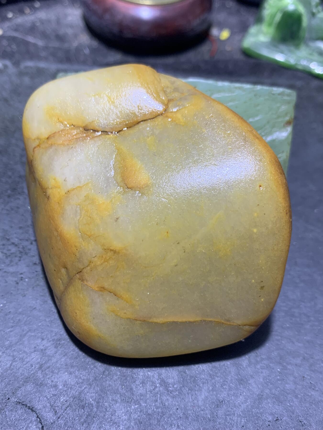 精美天然地表老料黄冻籽料金丝玉原石一块