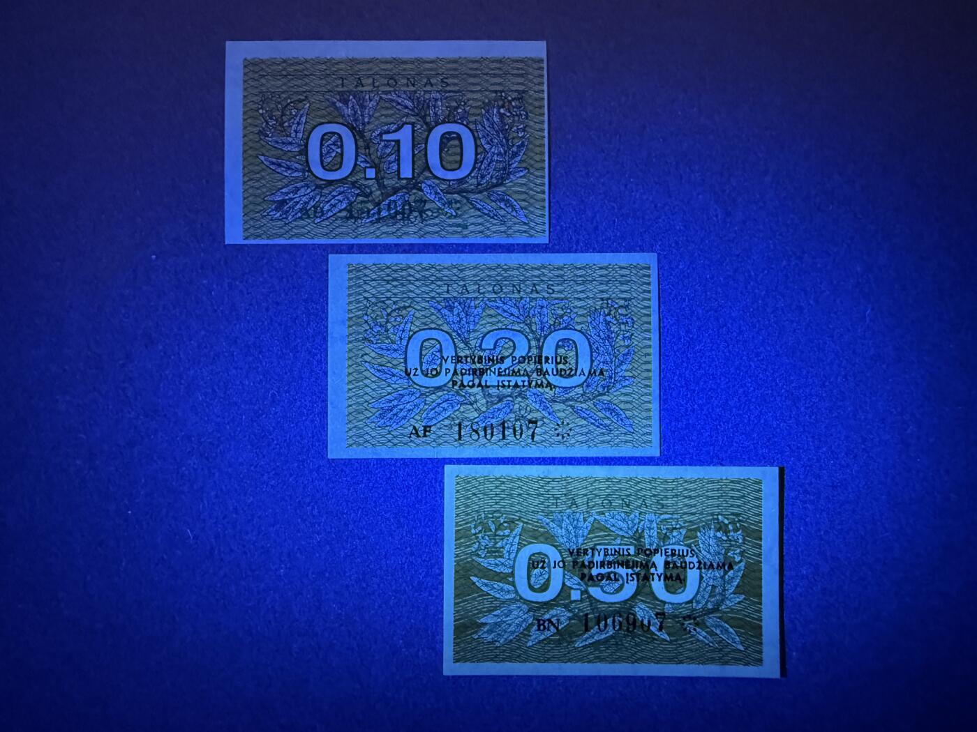 《张总收藏》184期-外币百拍春节前收官 立陶宛0.1、0.2、0.5塔龙纳斯3张 UNC 1991年 全程无4