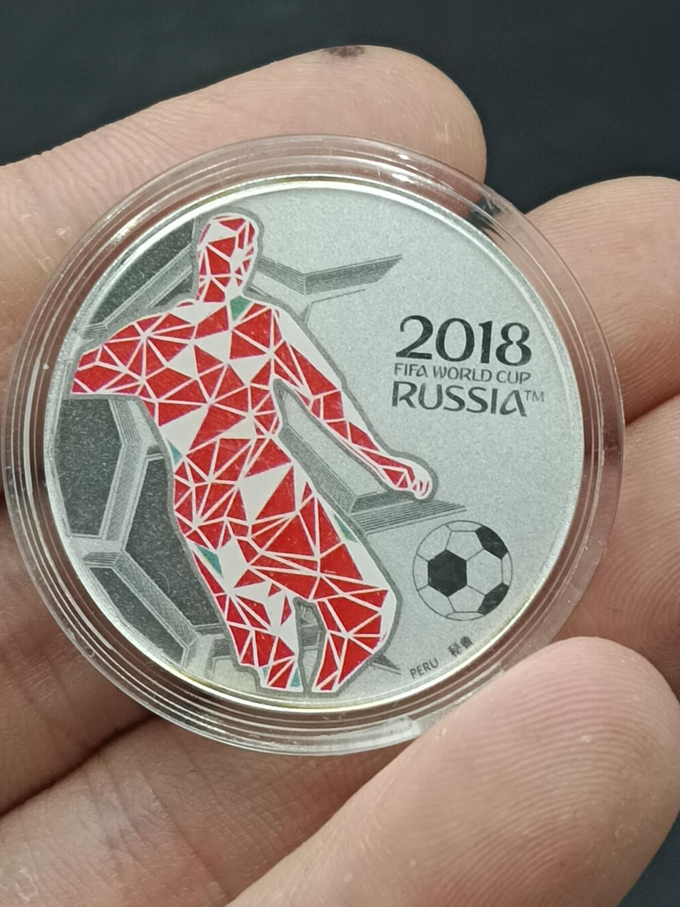 25期拍卖 A18 2018年世界杯纪念章（重1g）