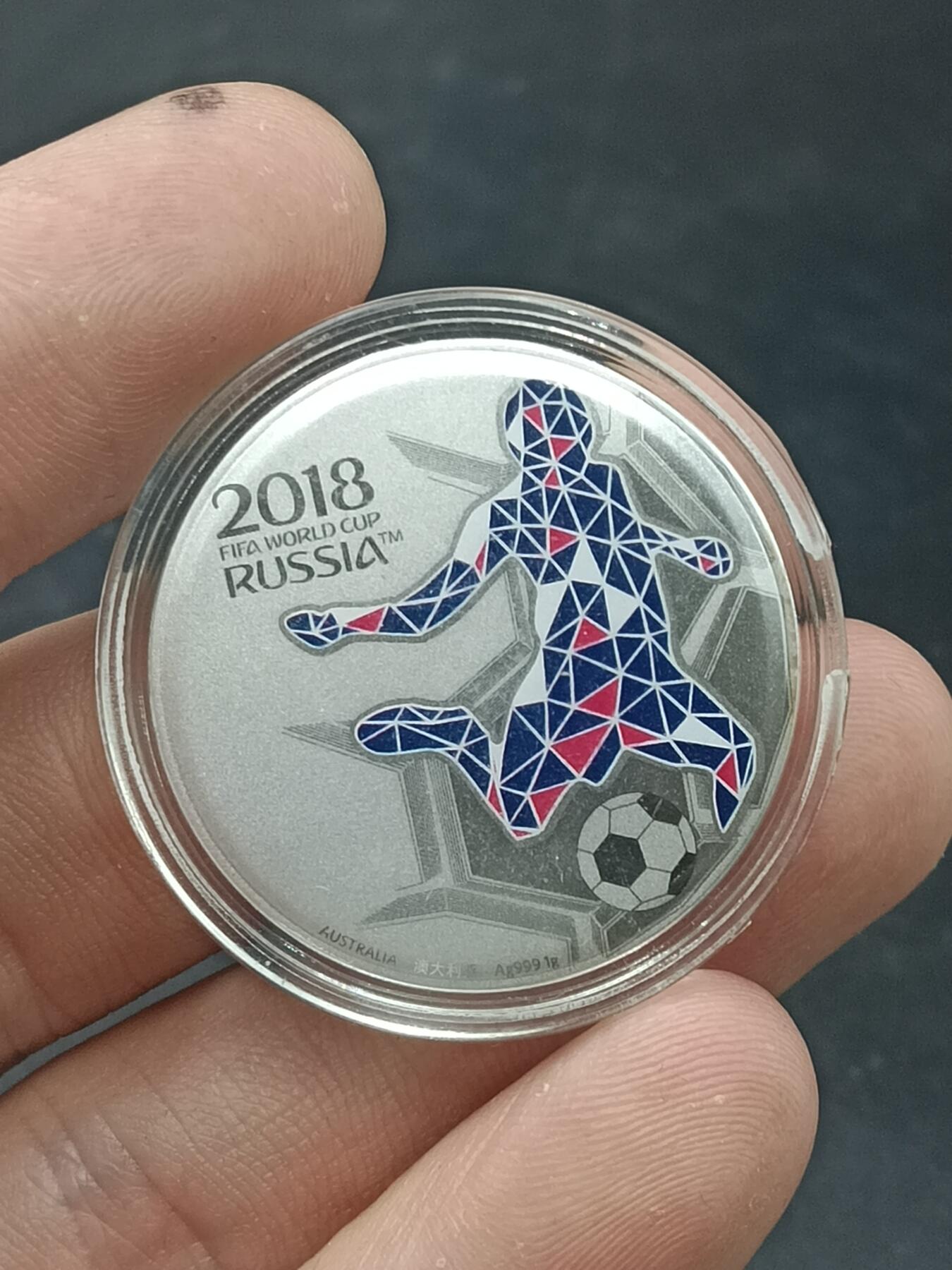 25期拍卖 A20 2018年世界杯纪念章（重1g）