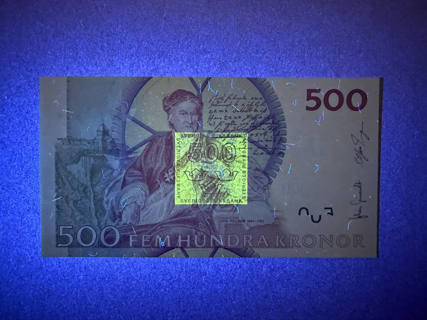 《张总收藏》184期-外币百拍春节前收官 瑞典500克朗 UNC 2007年 红卡尔